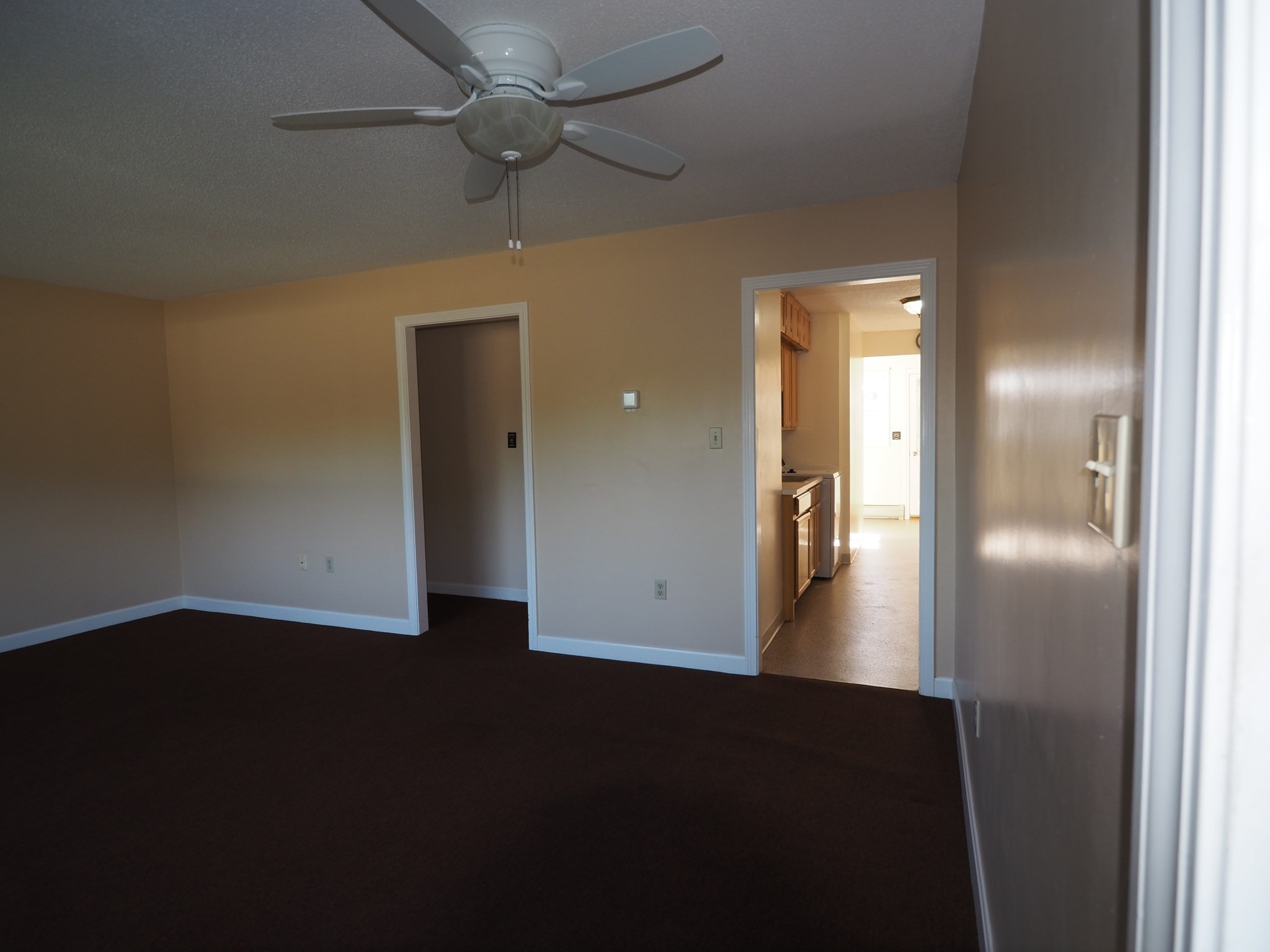 109 Stephens St. # 109 Property Photo 2
