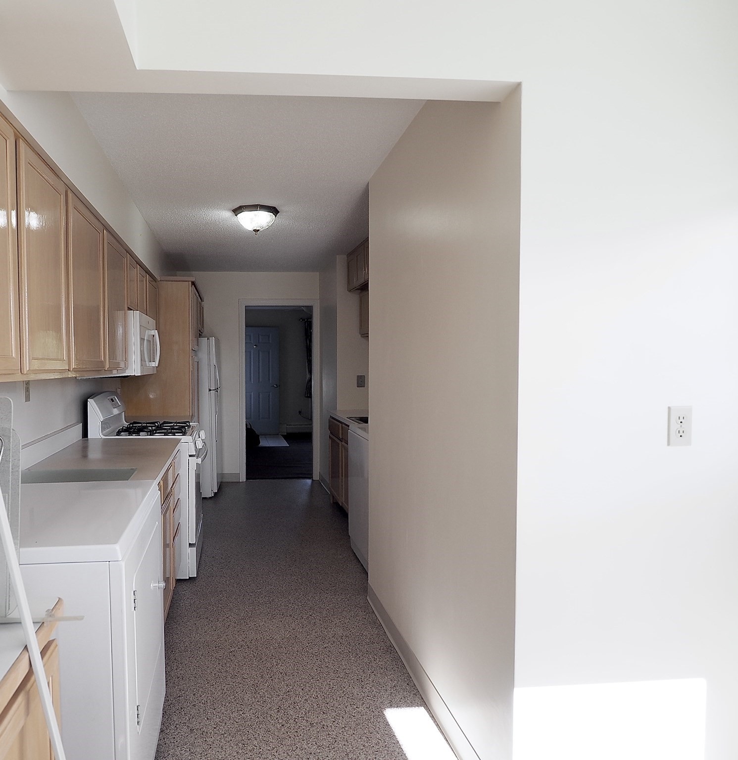 109 Stephens St. # 109 Property Photo 4