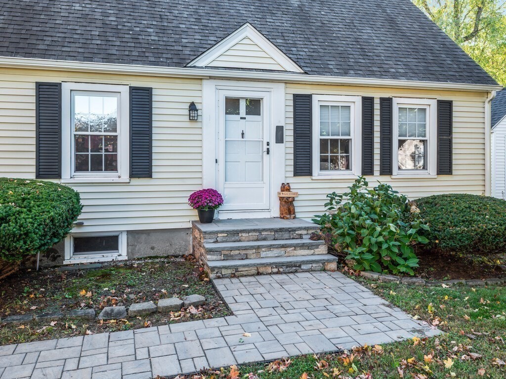 1 Benjamin Rd Property Photo 1