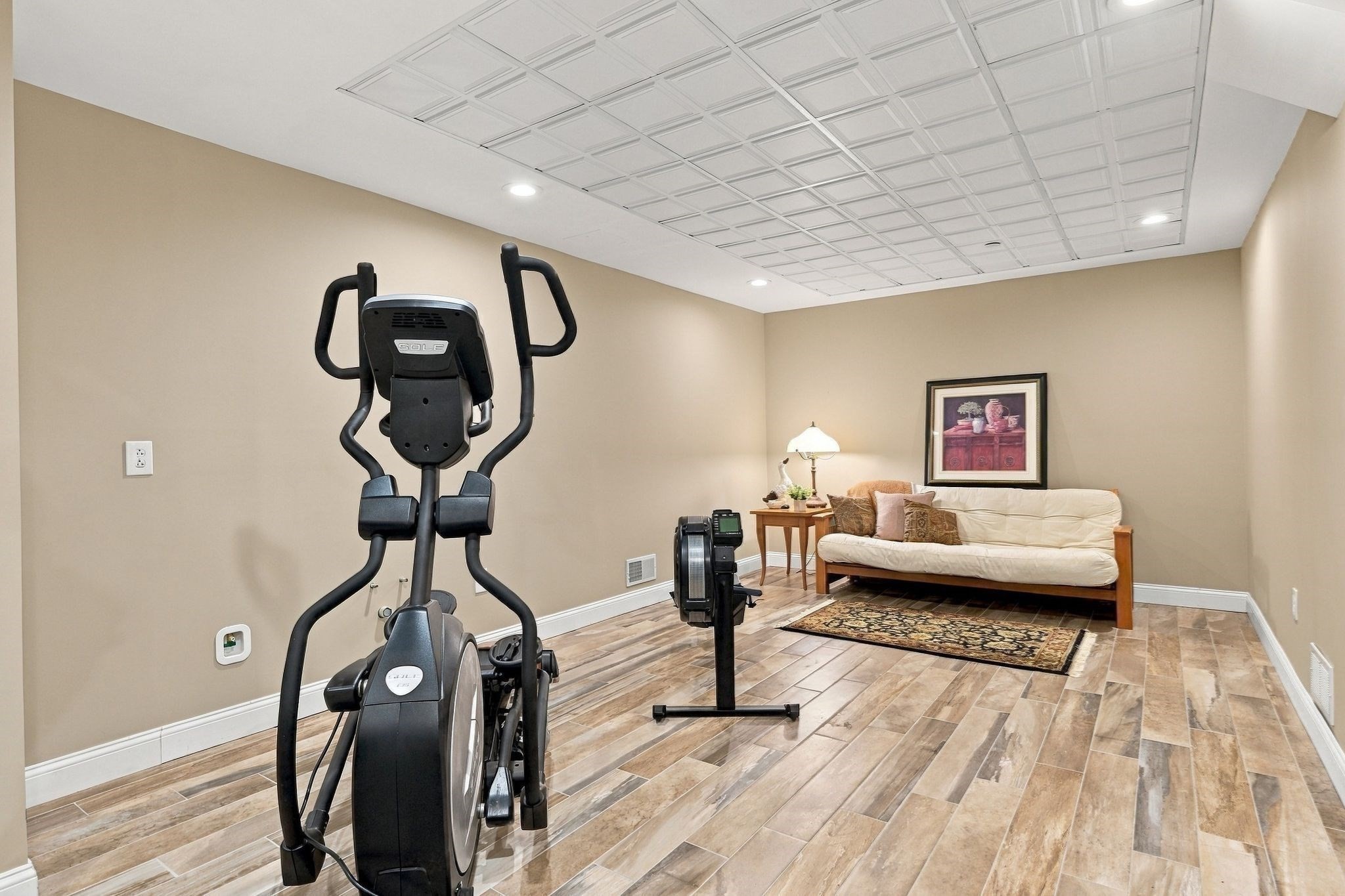 16 Falcon Heights Property Photo 30