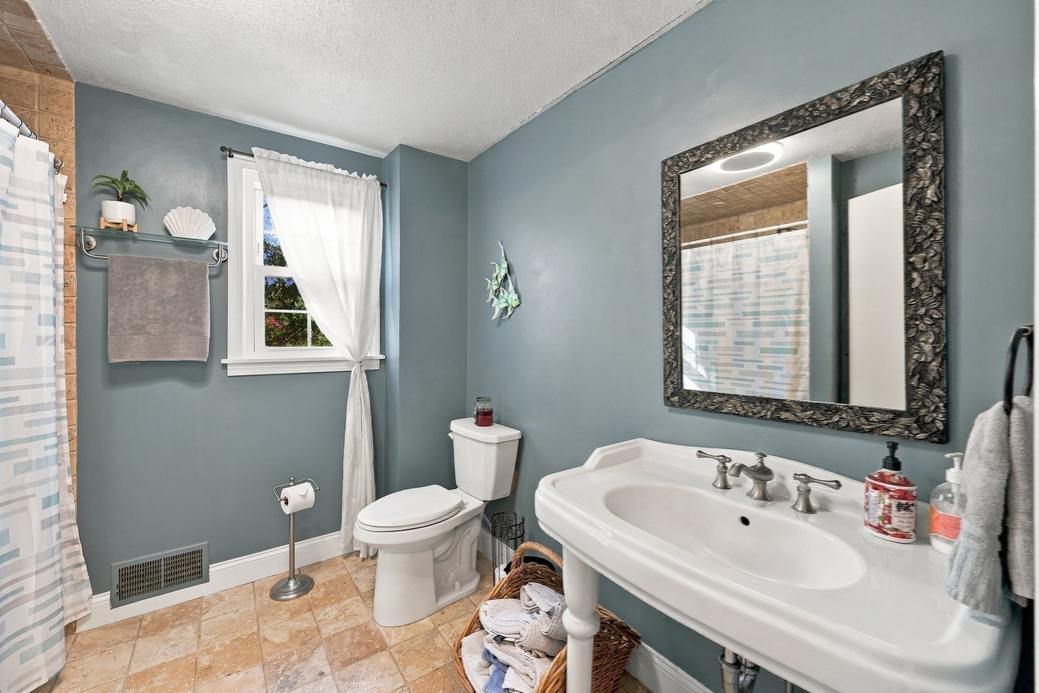 149 Boston Road Property Photo 24