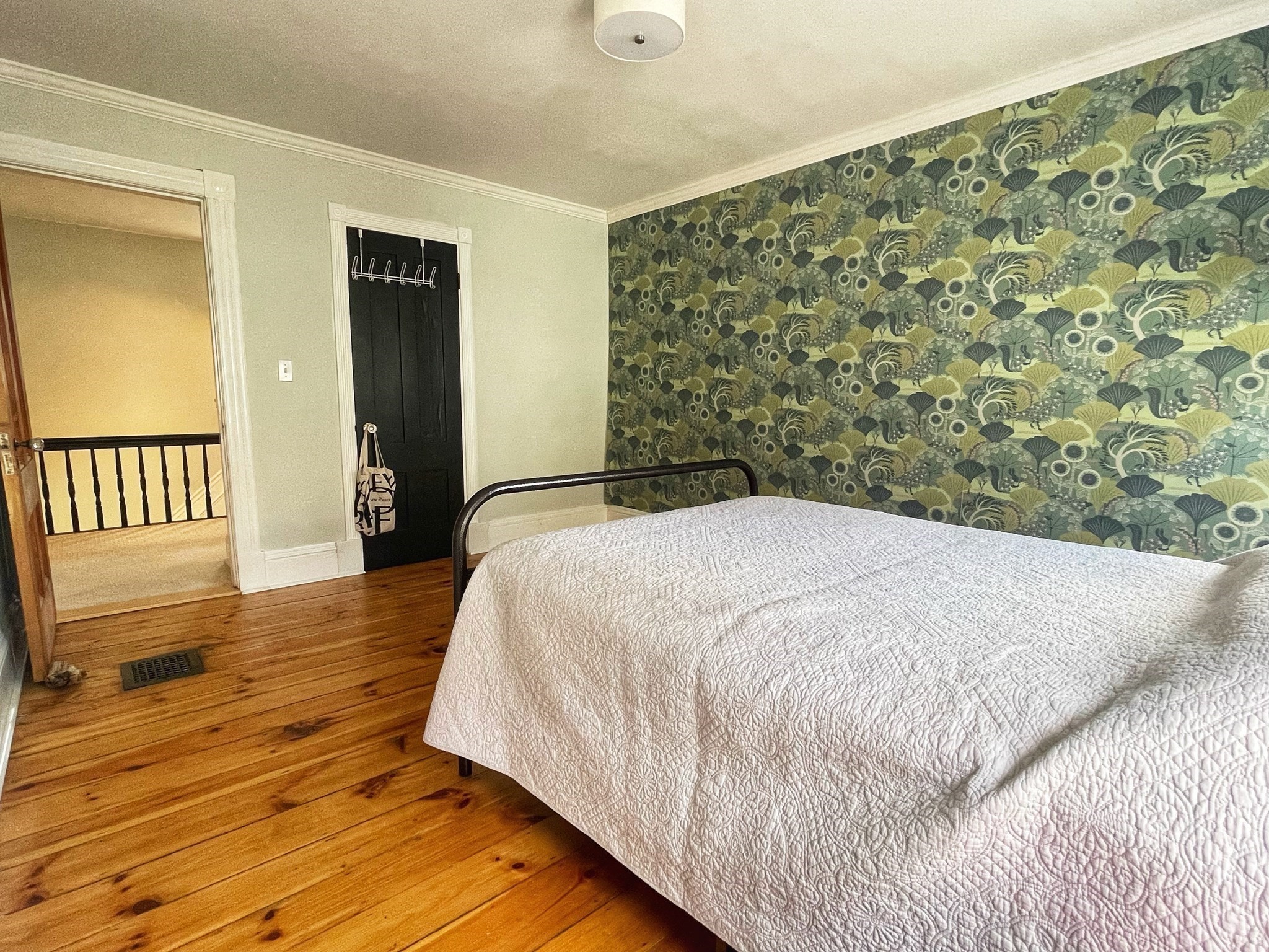 76 Beacon St Property Photo 30