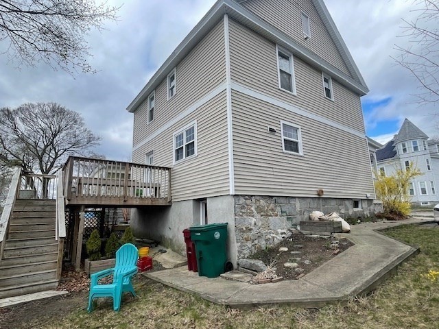 76 Beacon St Property Photo 40