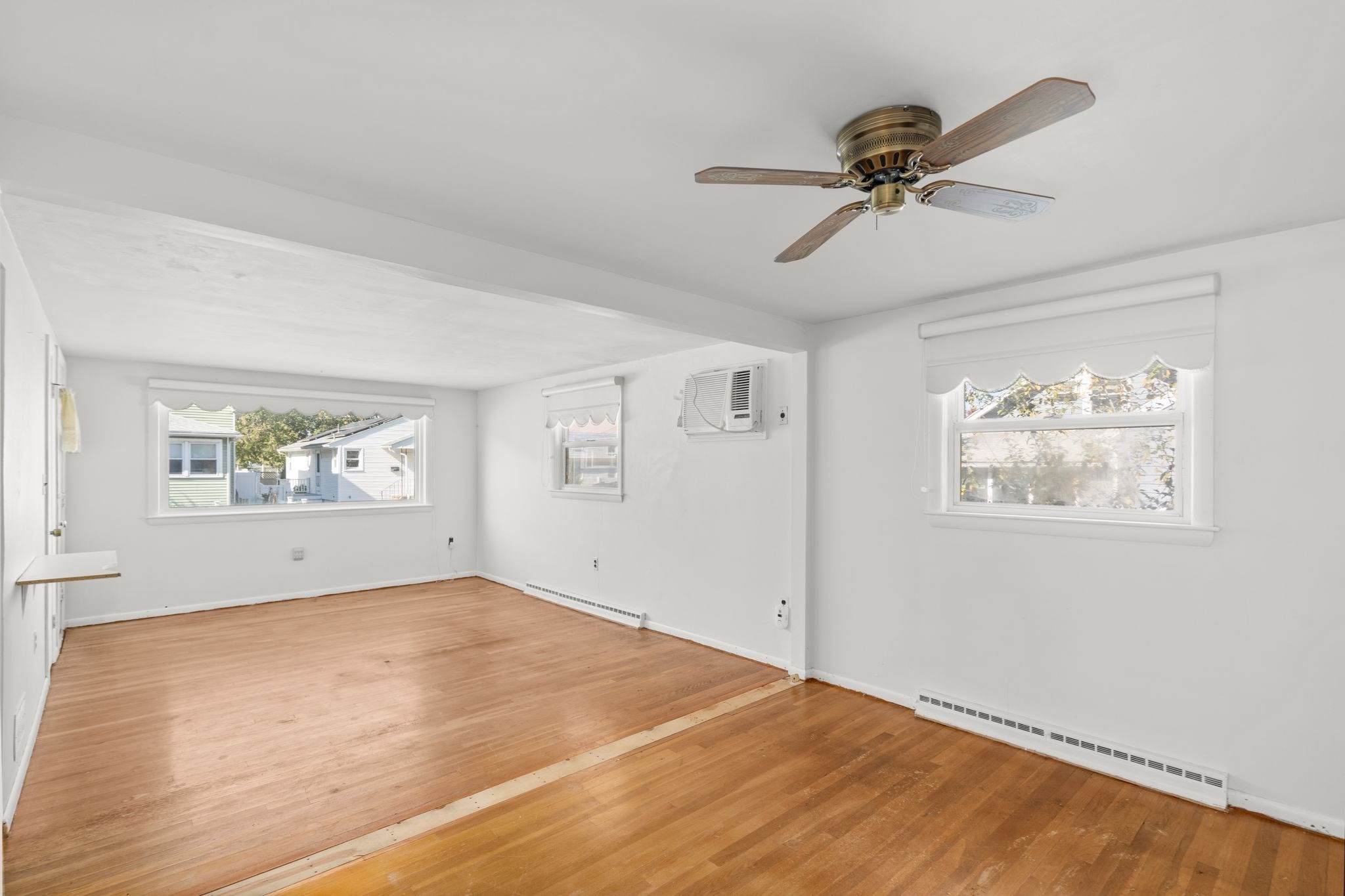 58 Princeton Ave Property Photo 6
