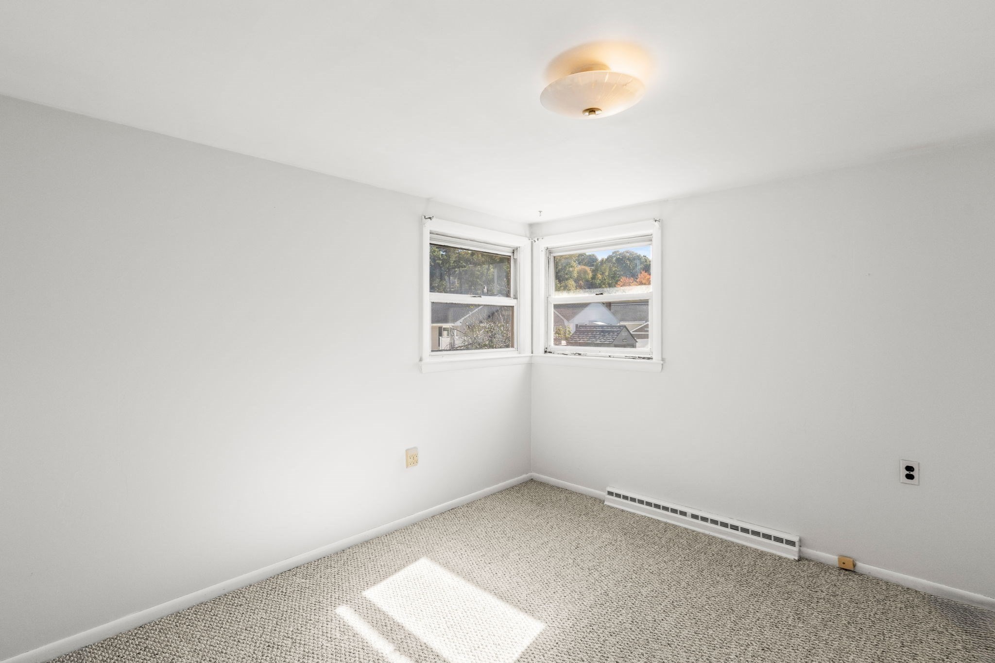 58 Princeton Ave Property Photo 10