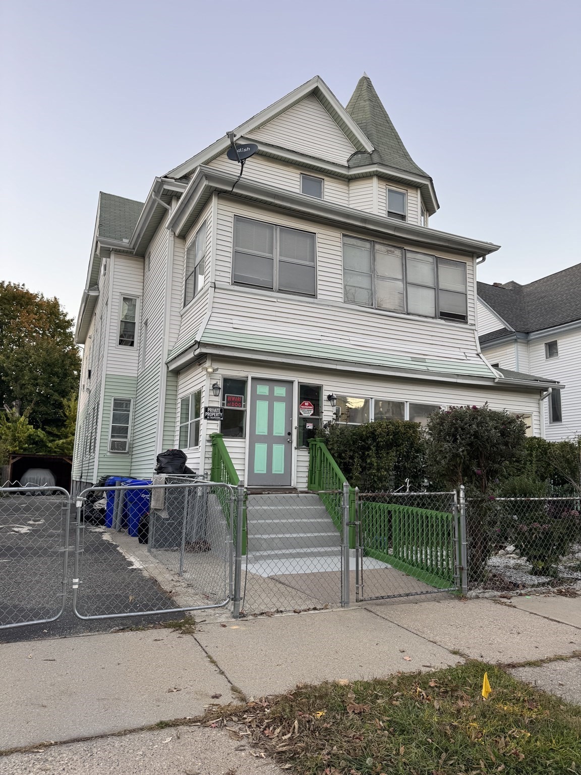 44 Brookline Ave Property Photo 1