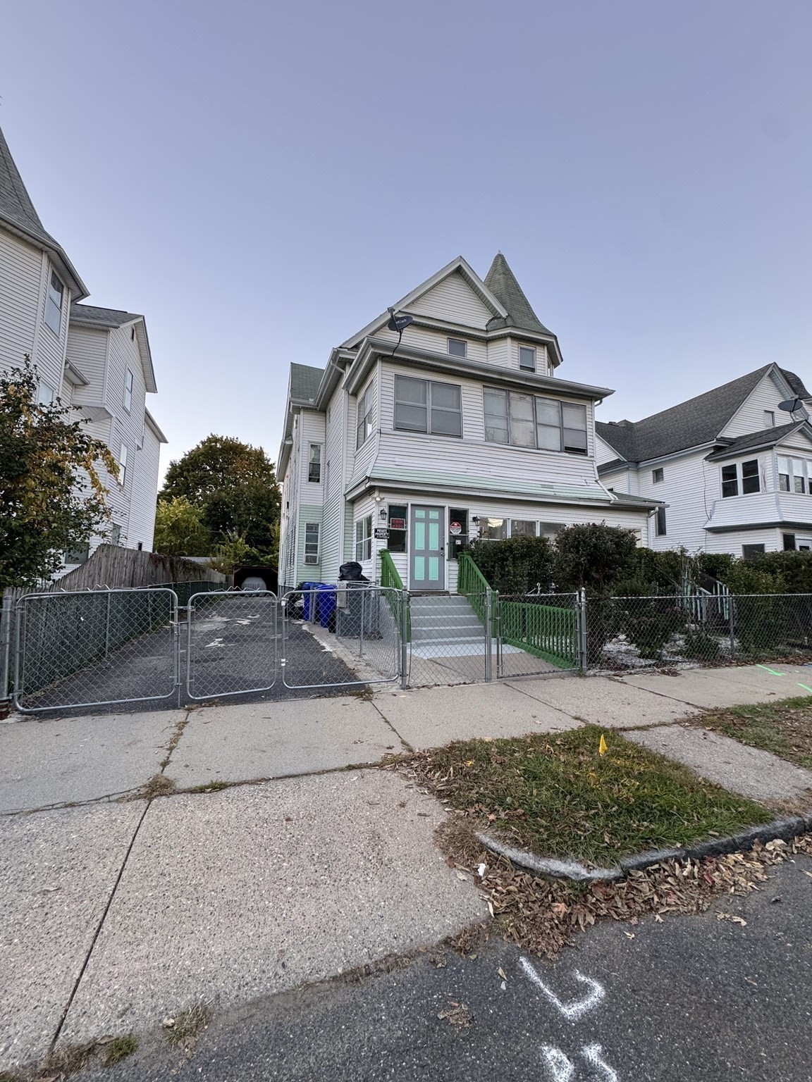 44 Brookline Ave Property Photo 3