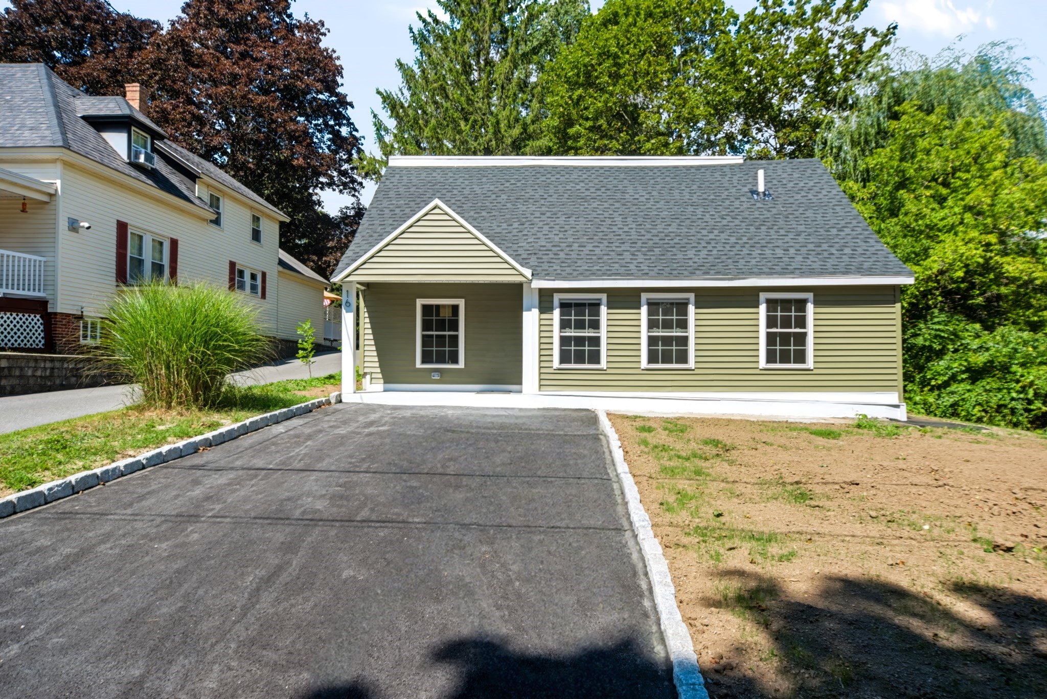 16 Winter Pl Property Photo 1
