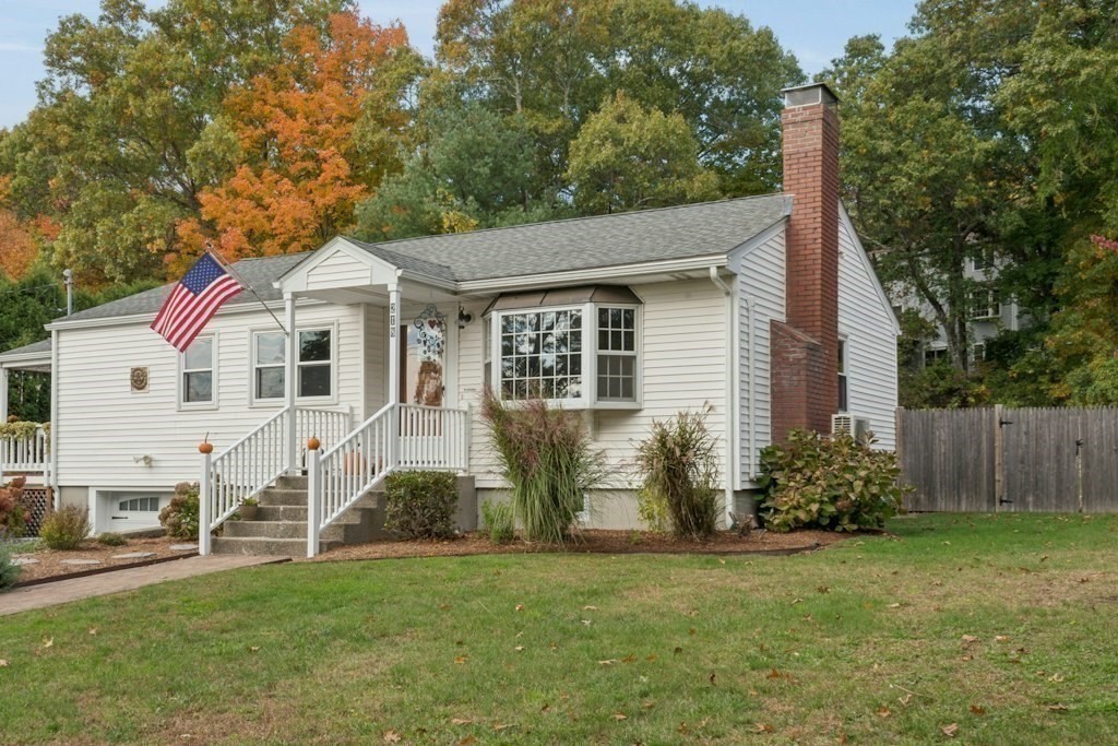 218 Myrtle St Property Photo 24