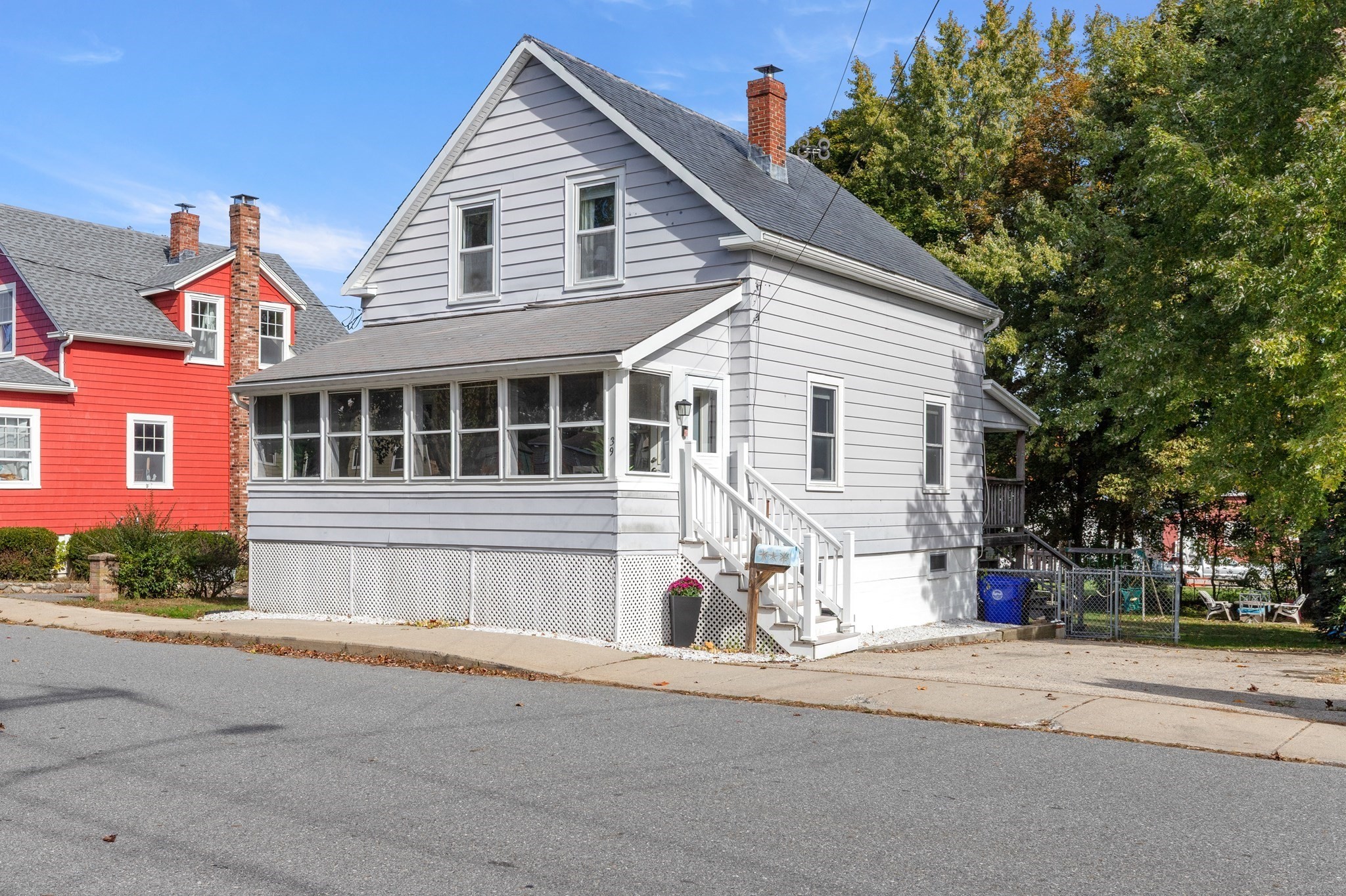 39 Brownville Avenue Property Photo 1