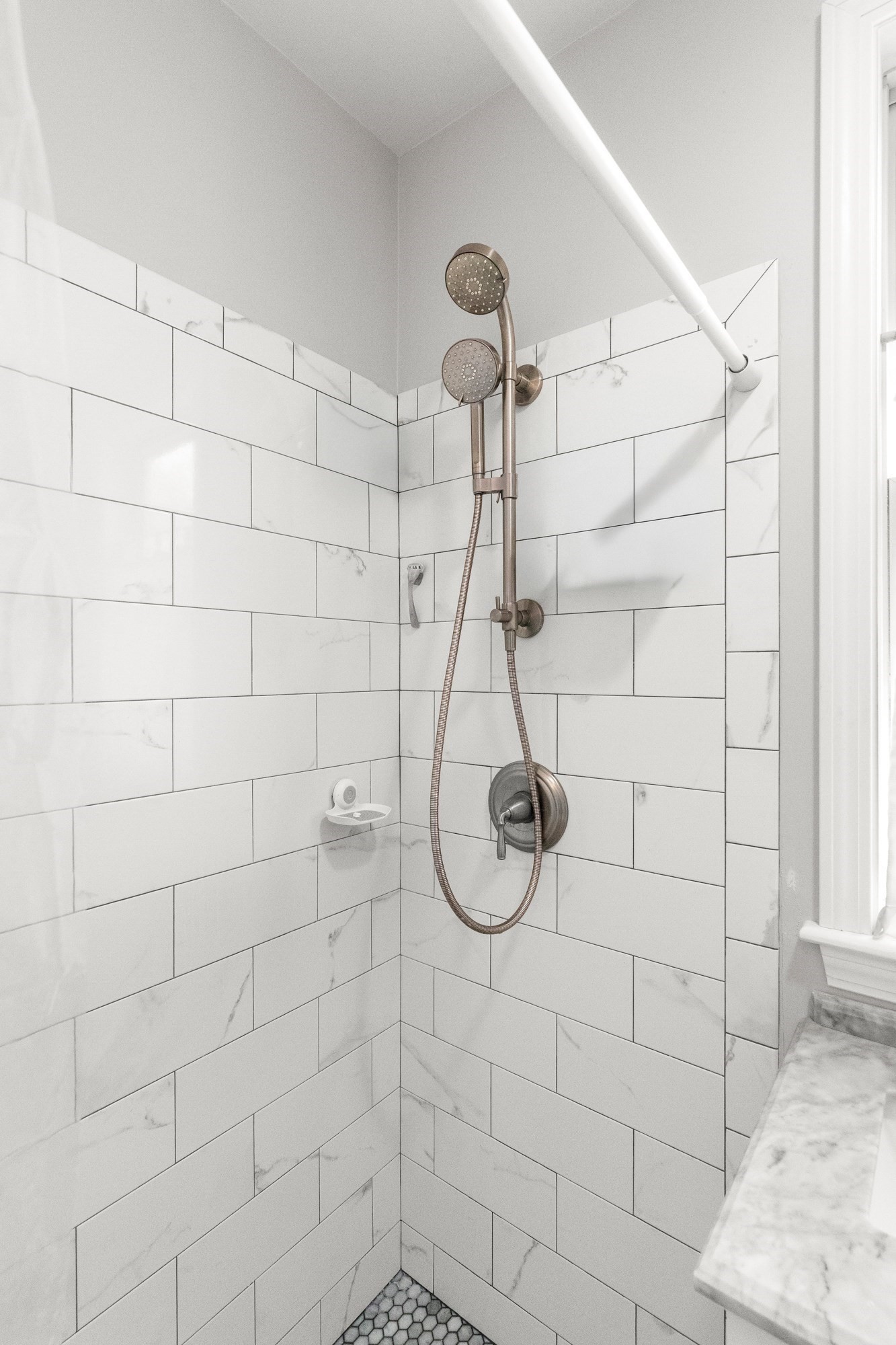 39 Brownville Avenue Property Photo 9