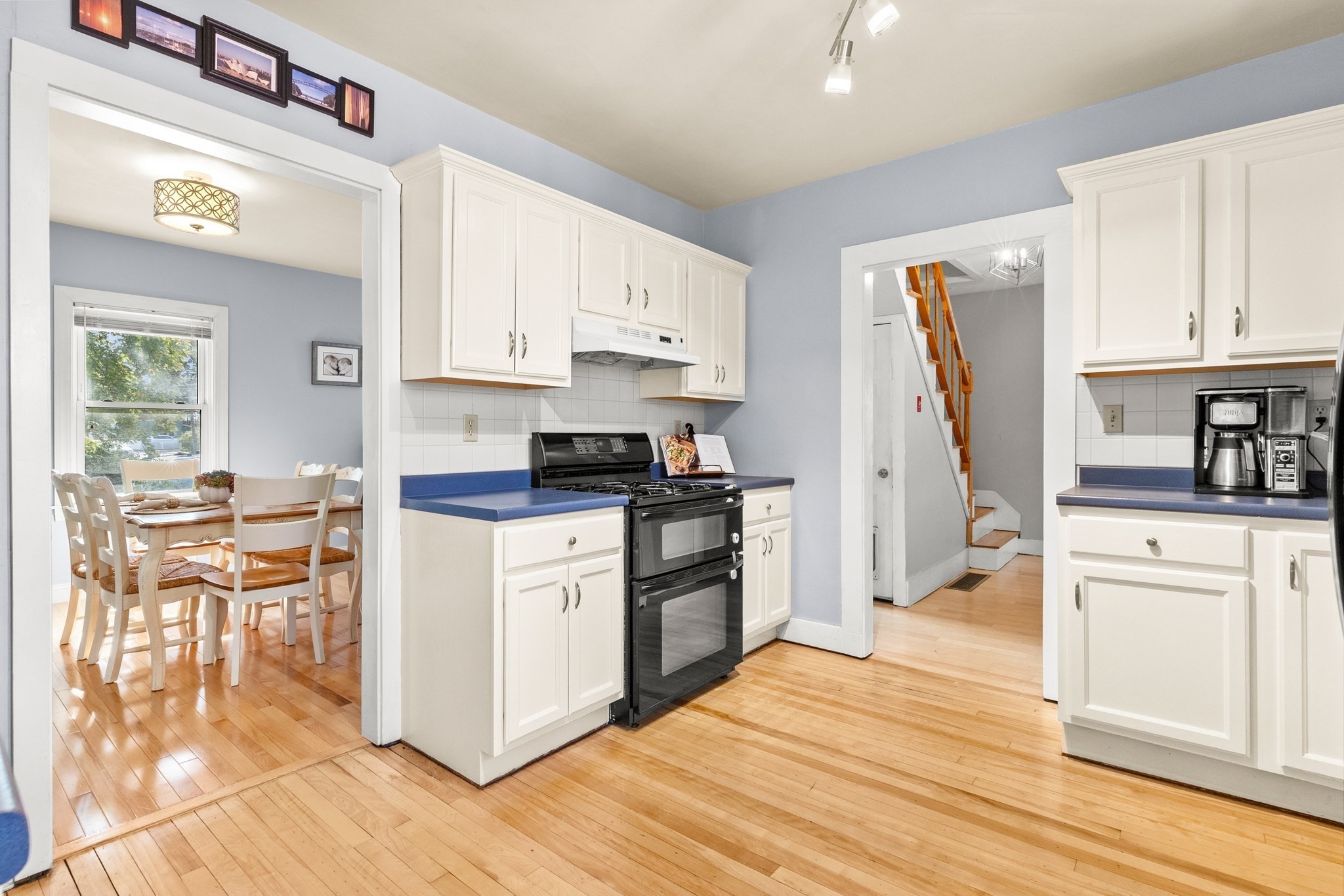 39 Brownville Avenue Property Photo 12