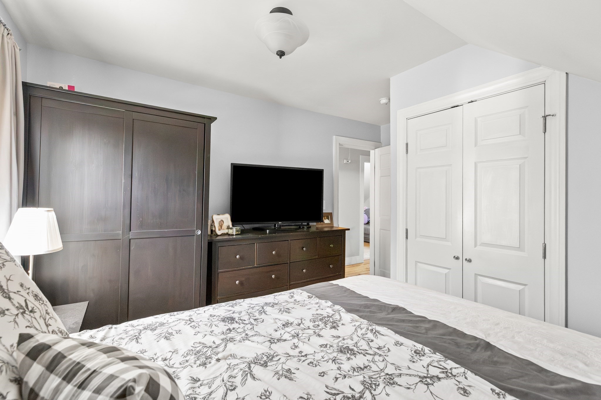 39 Brownville Avenue Property Photo 22