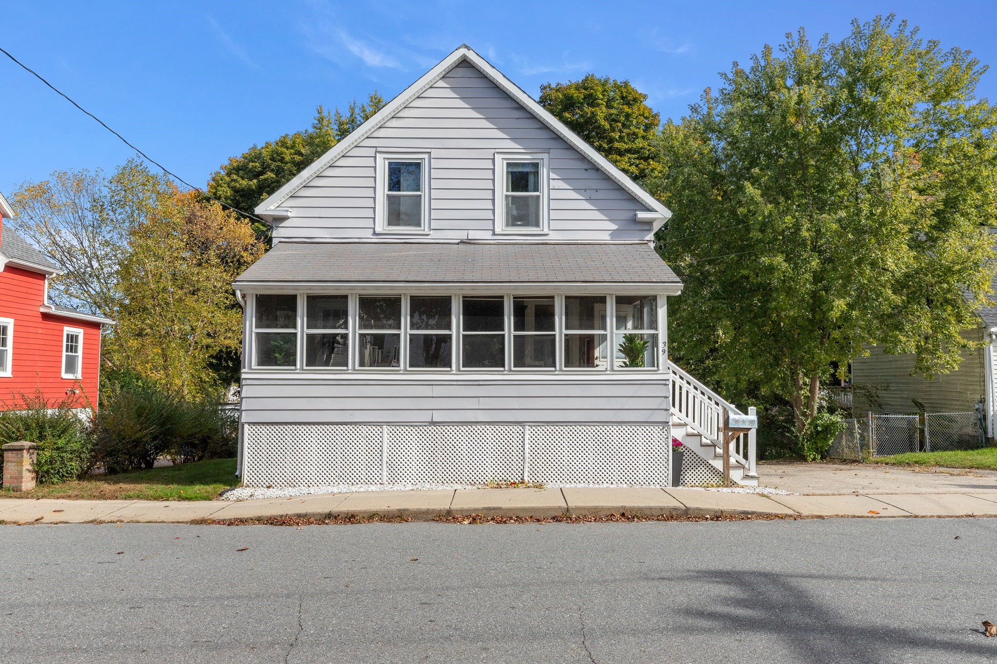 39 Brownville Avenue Property Photo 29