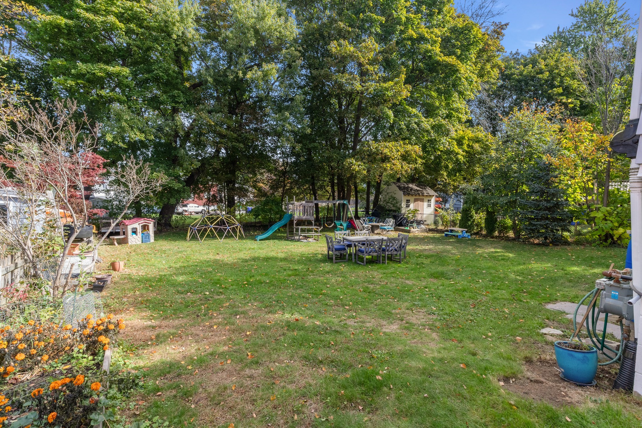 39 Brownville Avenue Property Photo 31