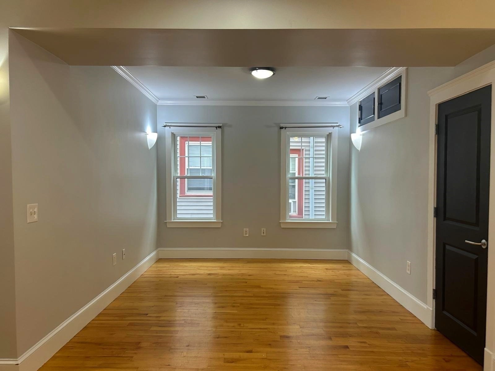 8 Conrad St # 1 Property Photo 10