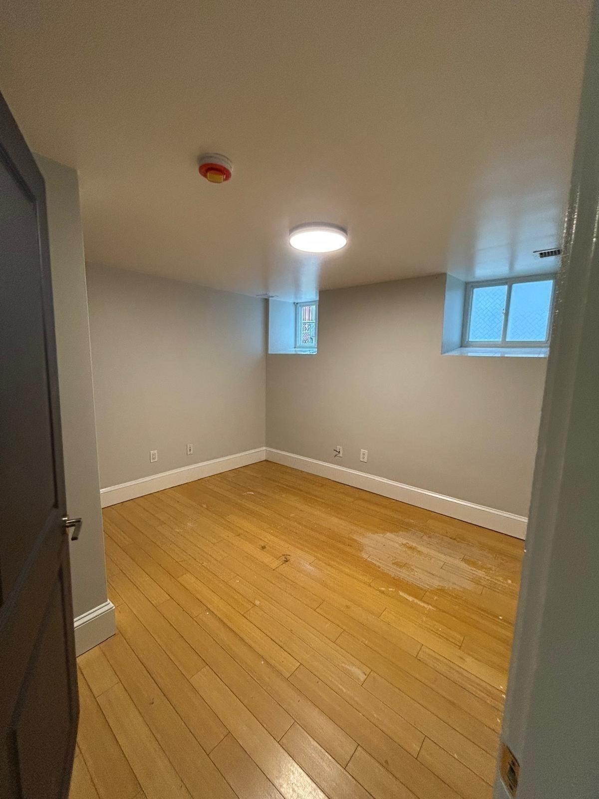 8 Conrad St # 1 Property Photo 28