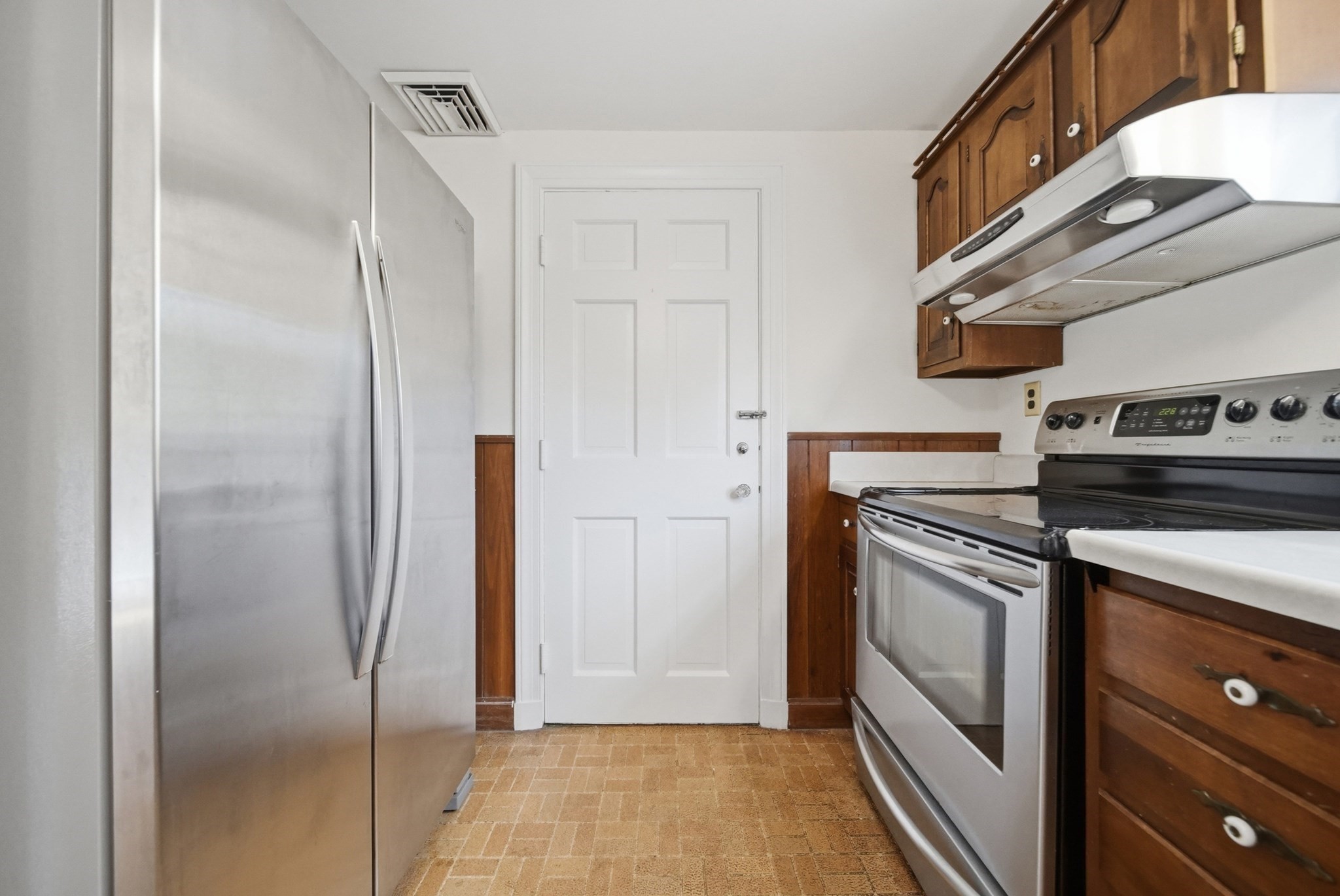 22 Houston Avenue Property Photo 19