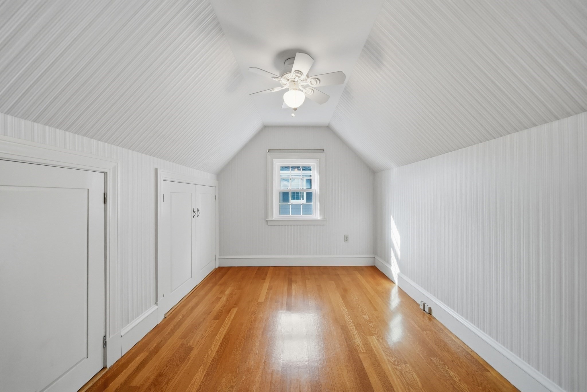 22 Houston Avenue Property Photo 27