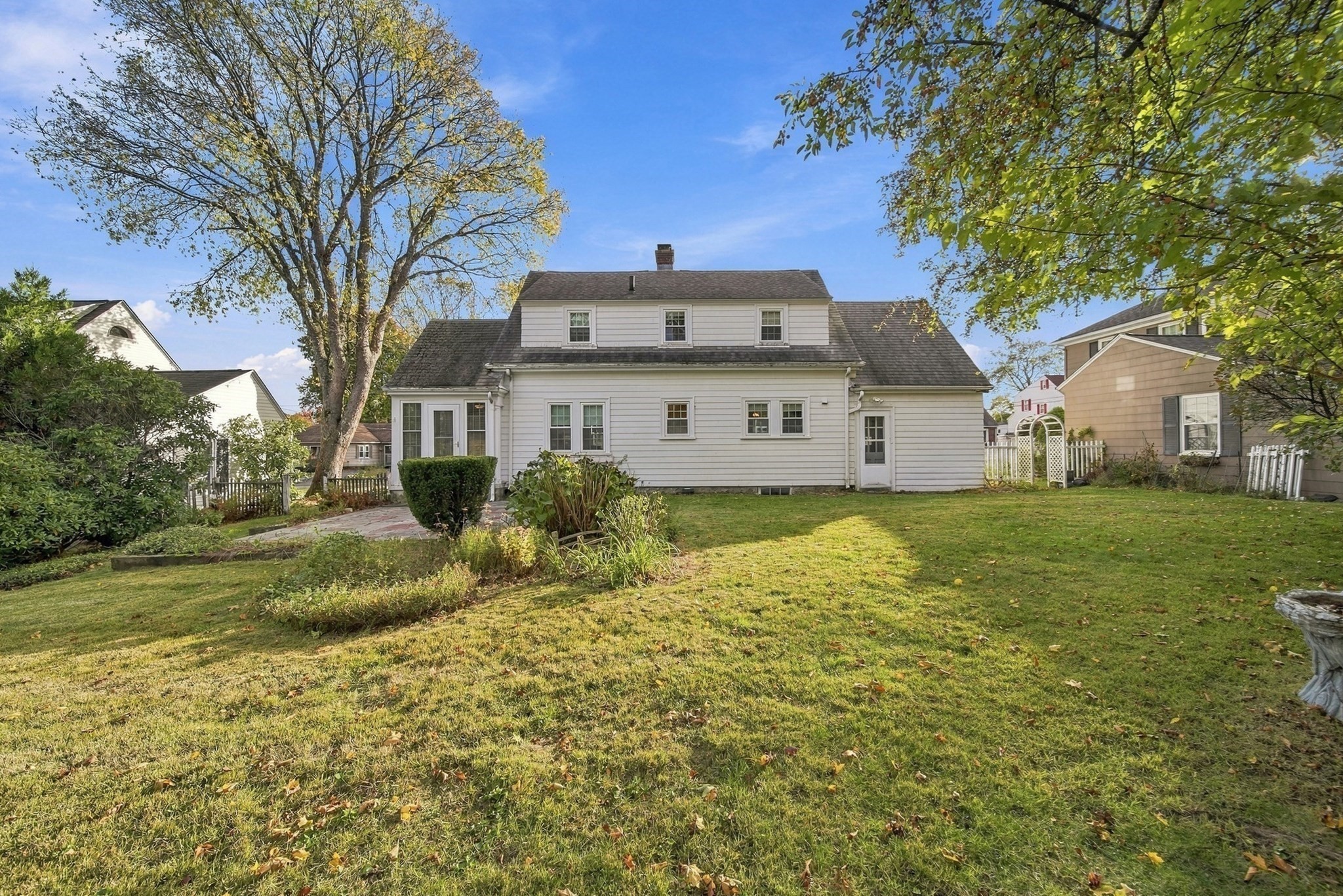 22 Houston Avenue Property Photo 33