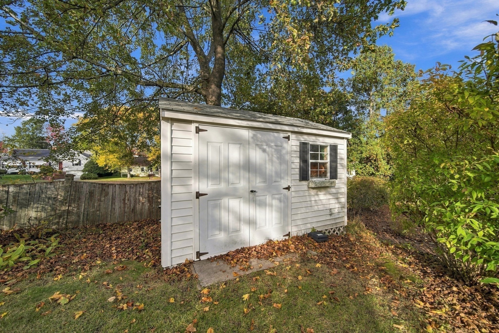 22 Houston Avenue Property Photo 36