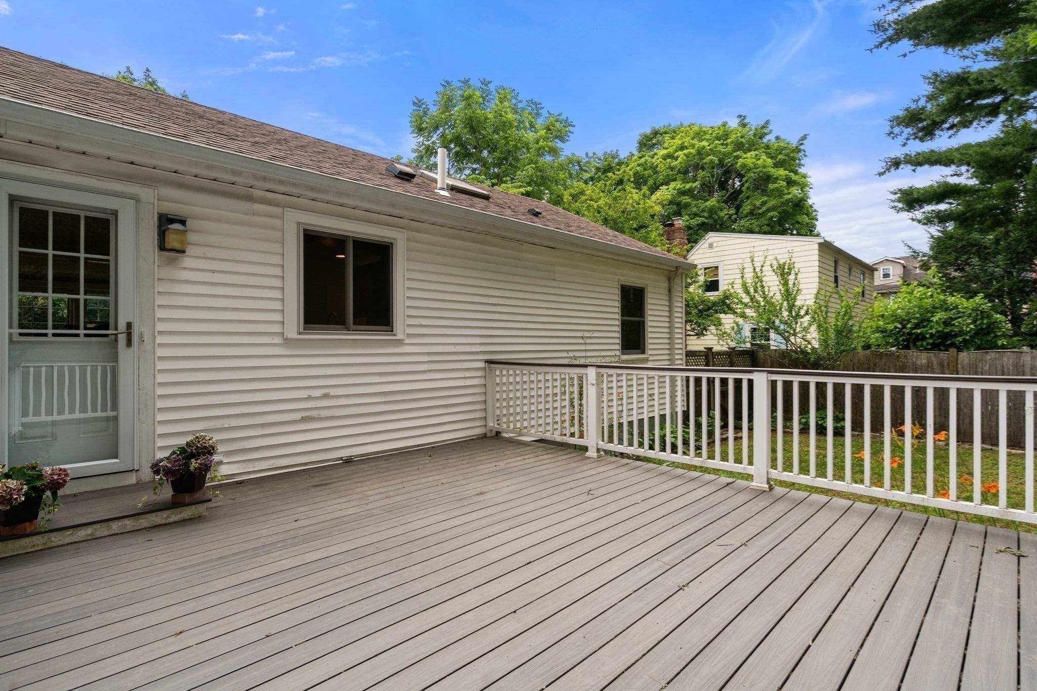 11 Corey Terr Property Photo 21