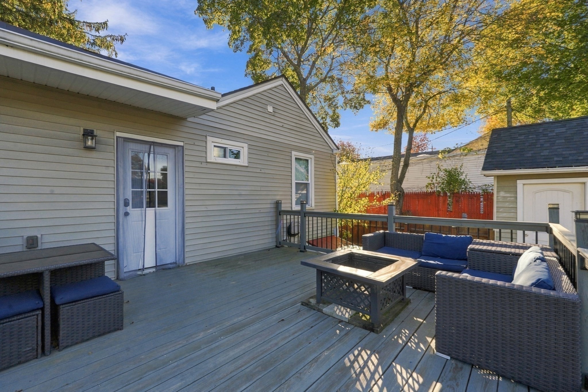 14 Harrison St Property Photo 17
