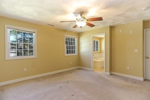 2 Parsons Ln Property Photo 13