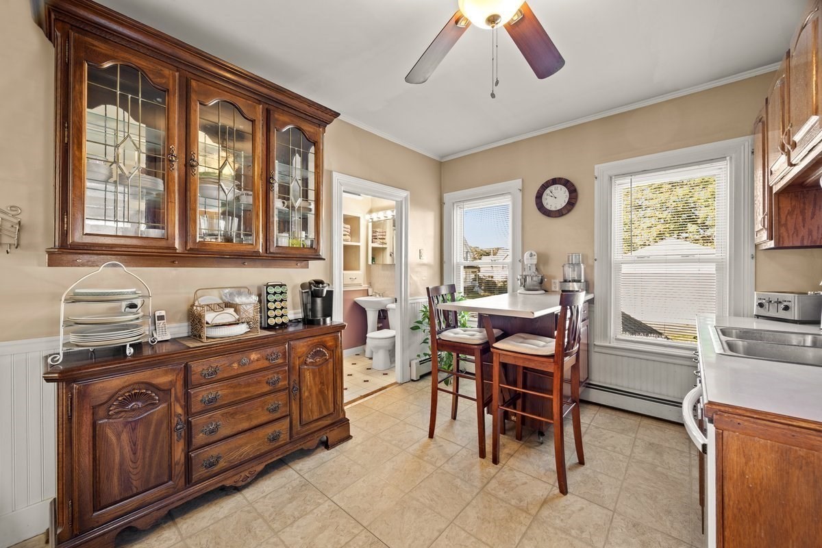 427 Somerset Ave Property Photo 15