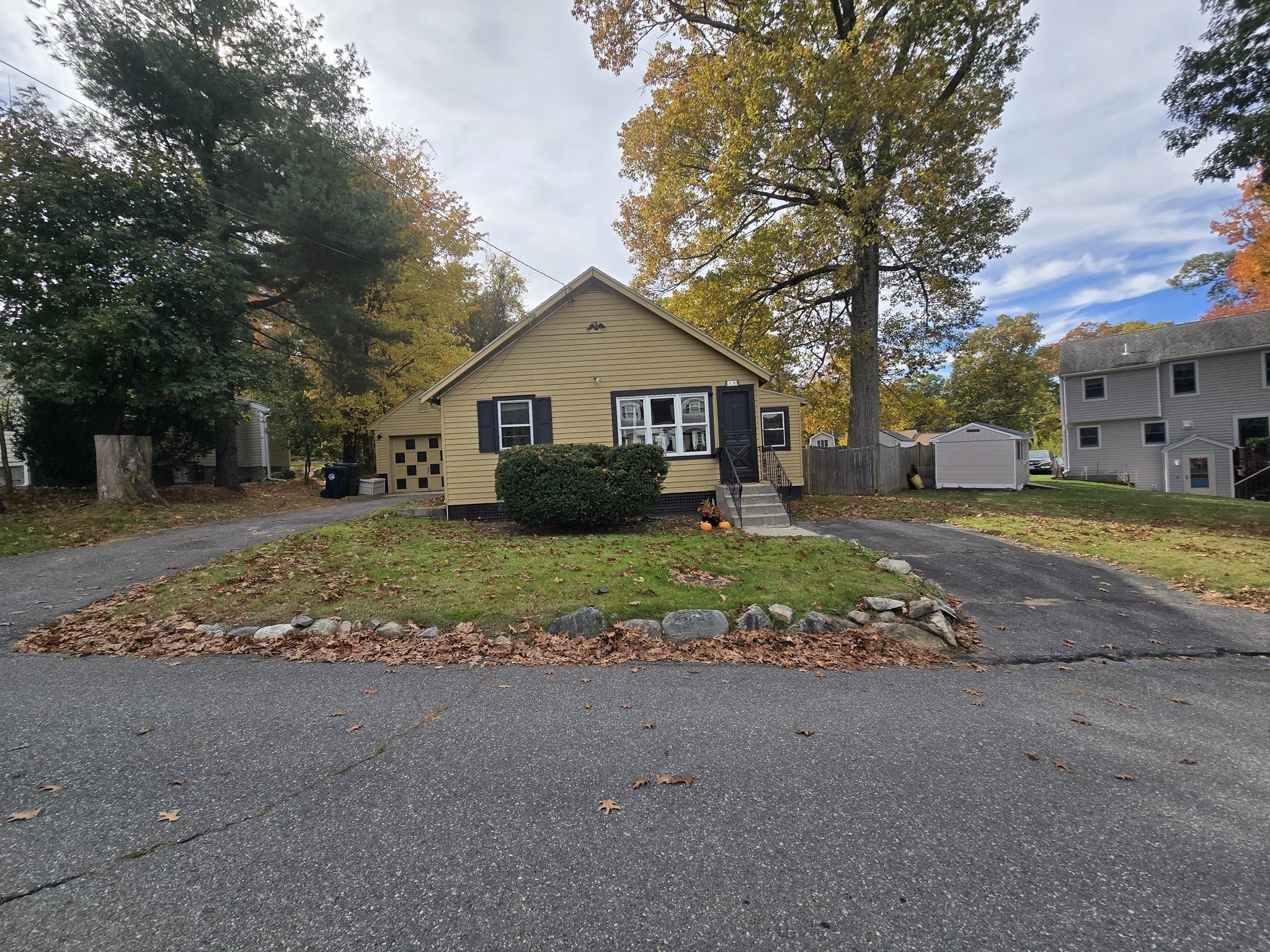 18 Amory Rd Property Photo 2