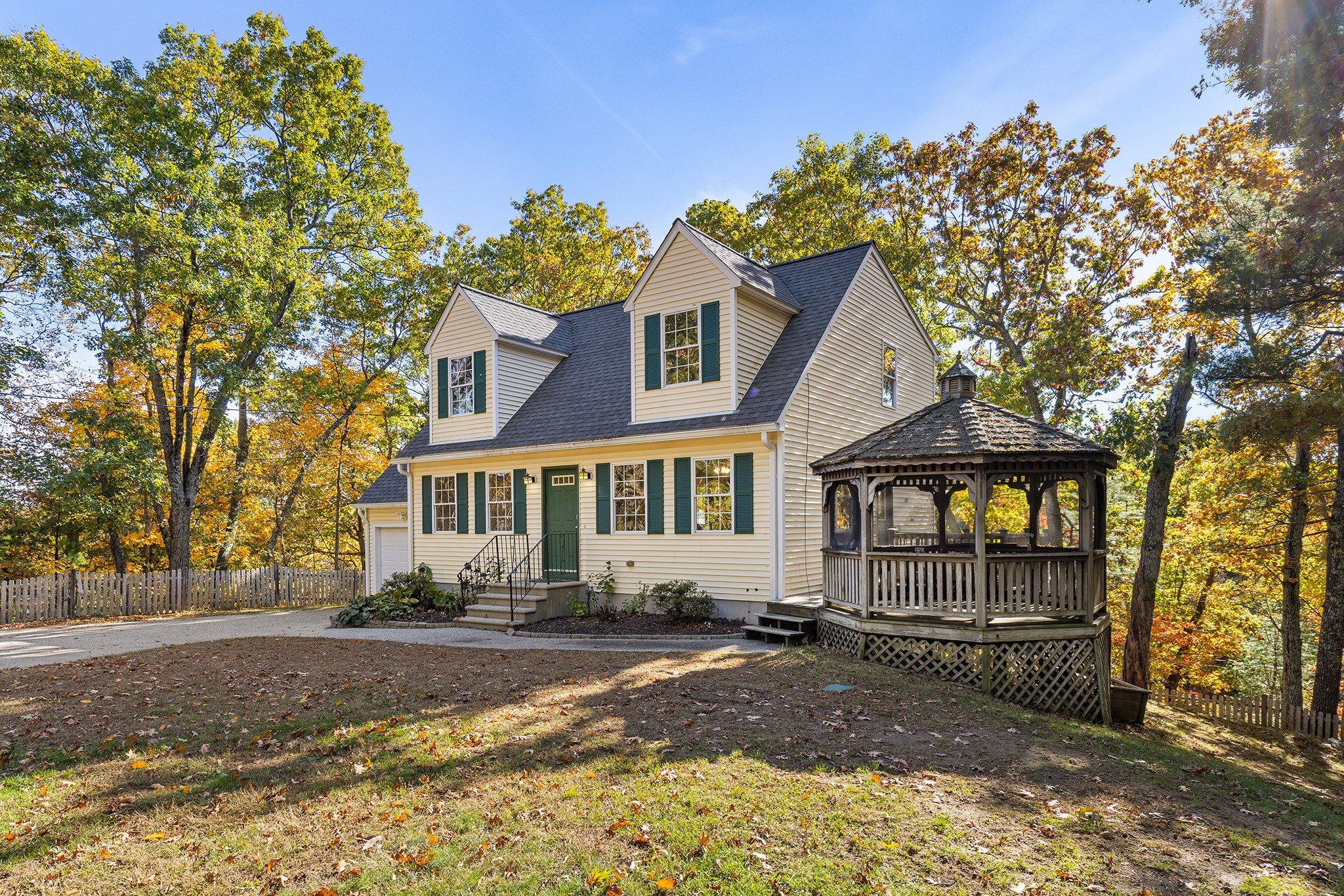 34 Cork Cir Property Photo 1