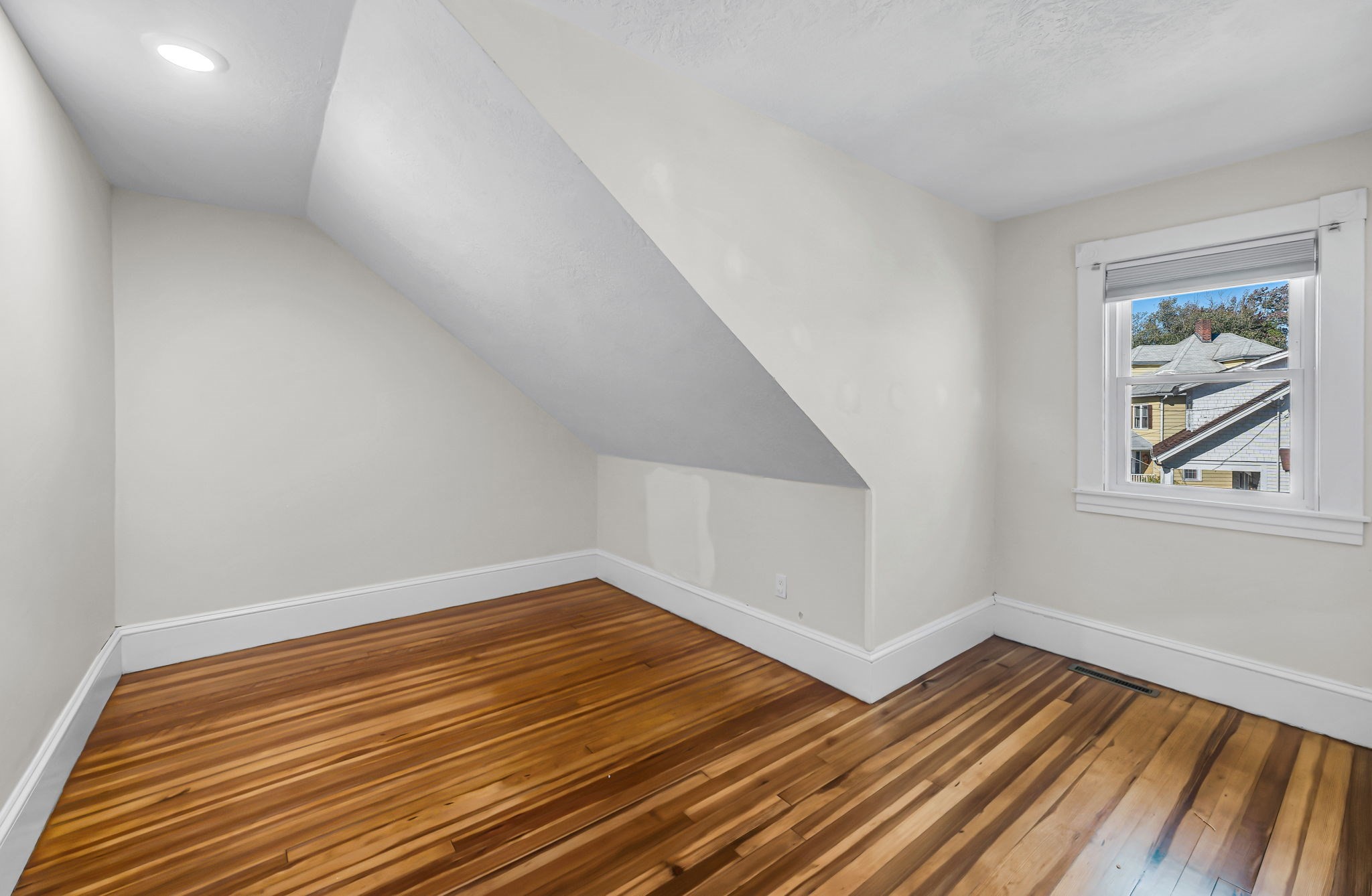 775 White St Property Photo 21