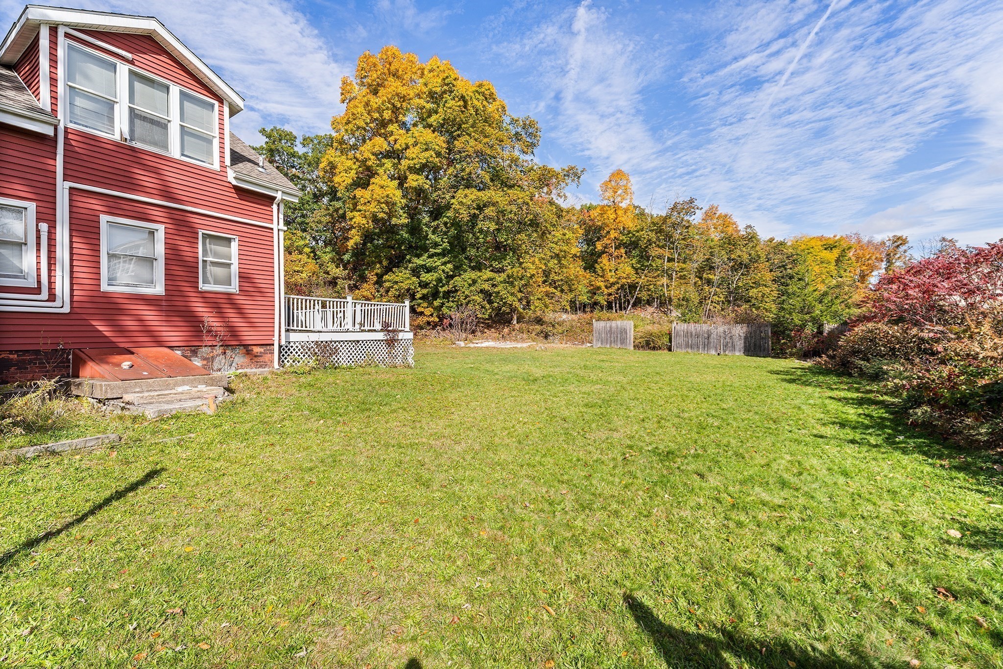 27 Park Pl Property Photo 6