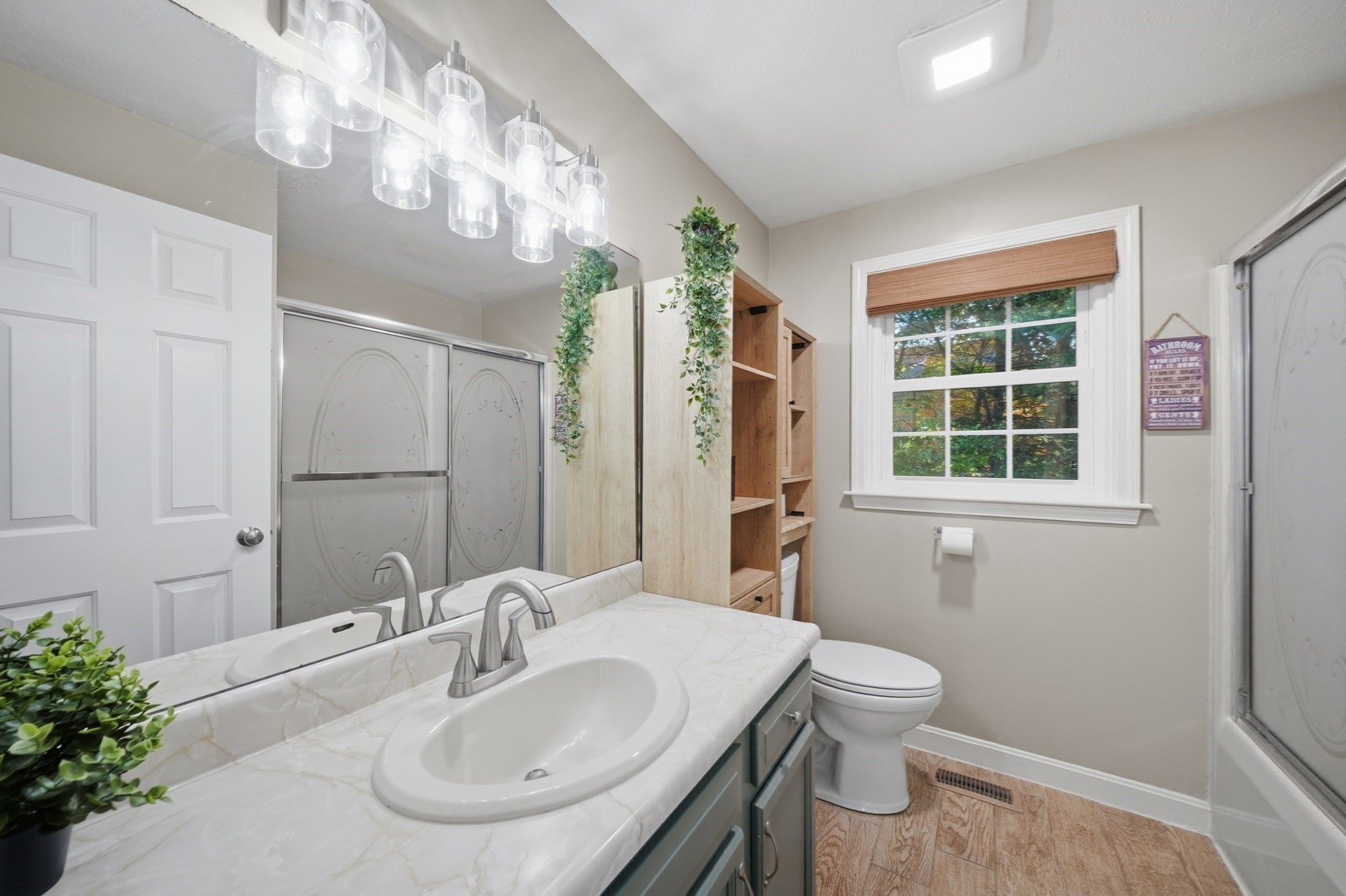 88 Stonegate Rd # 88 Property Photo 11