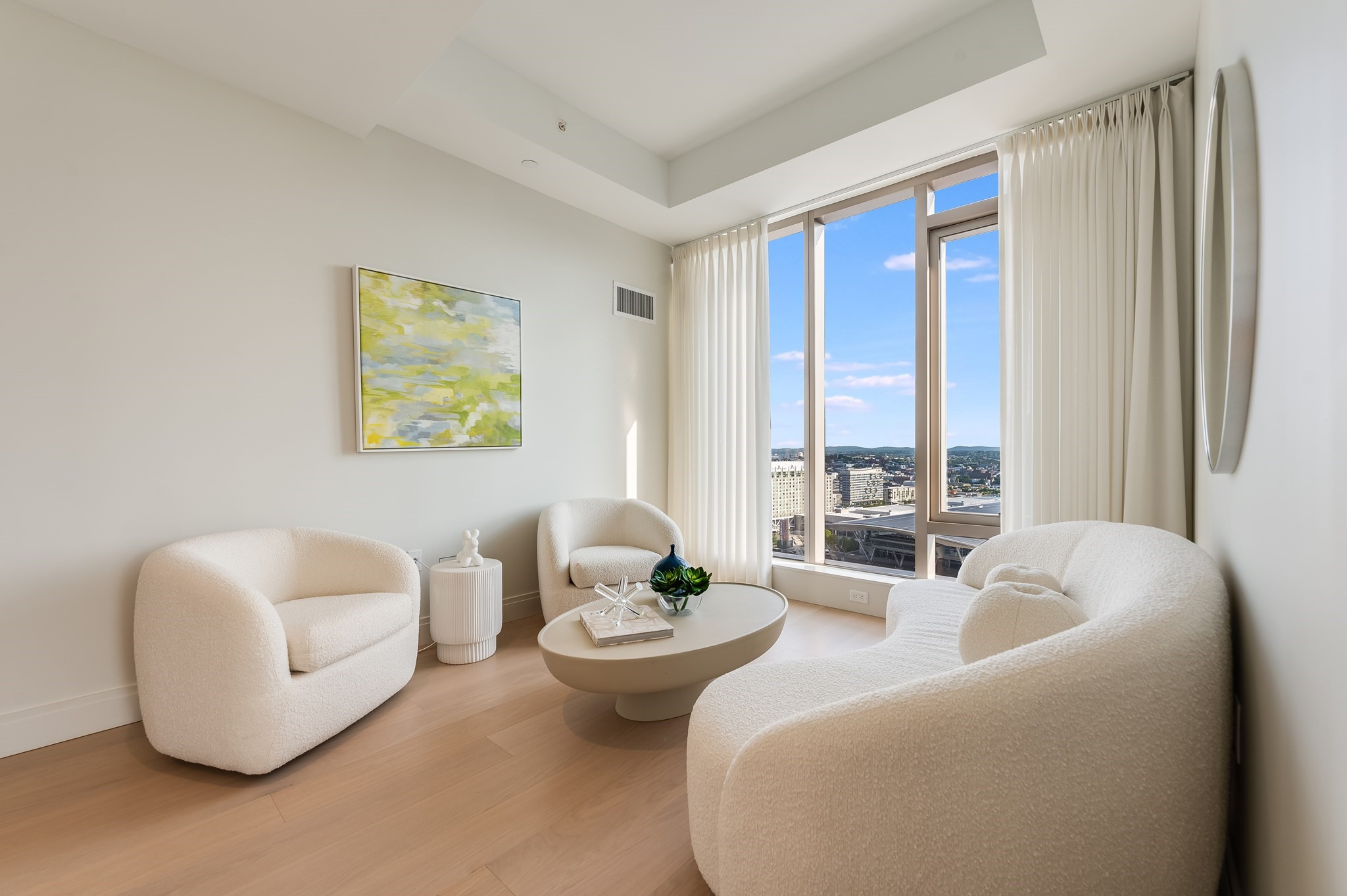 135 Seaport Blvd Property Photo 19