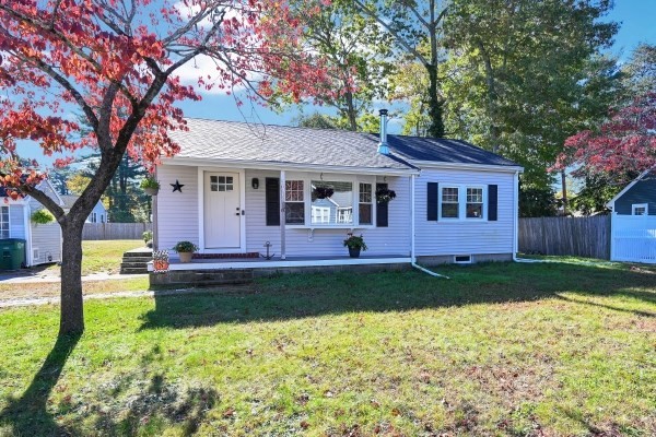 17 Cynthia Property Photo 1