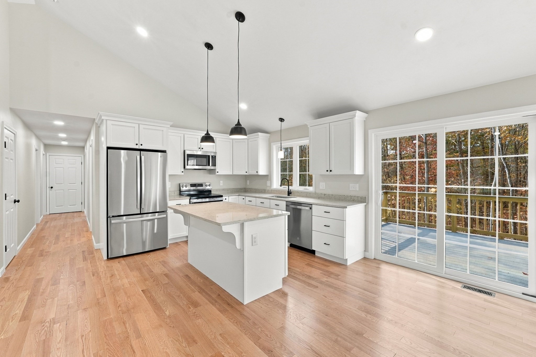 459 Cronin Rd Property Photo 3