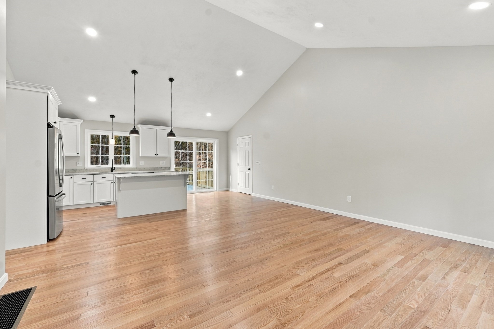 459 Cronin Rd Property Photo 6