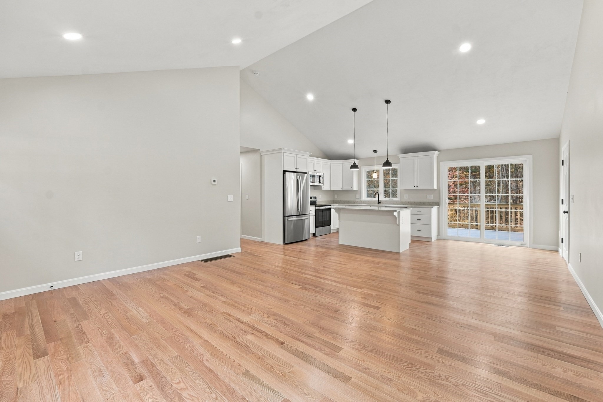 459 Cronin Rd Property Photo 7