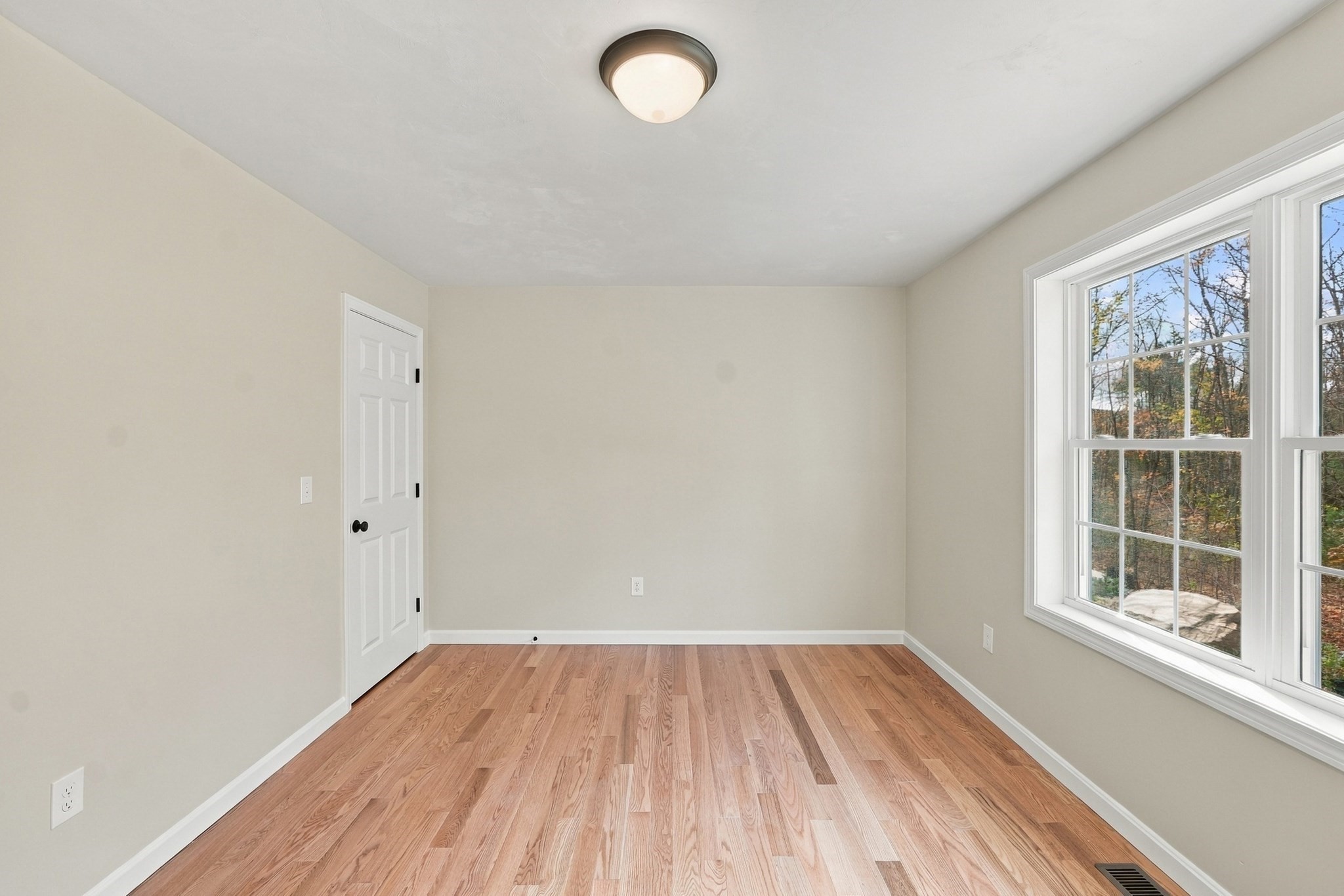 459 Cronin Rd Property Photo 10