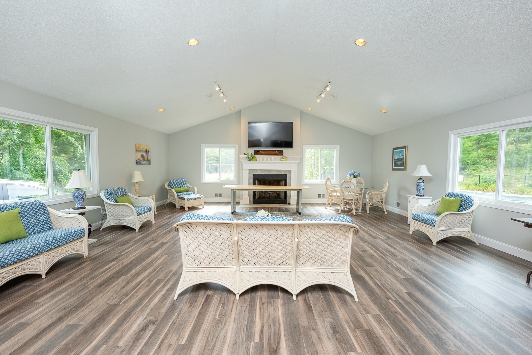2 E Beach Plum Ln # 2e Property Photo 37