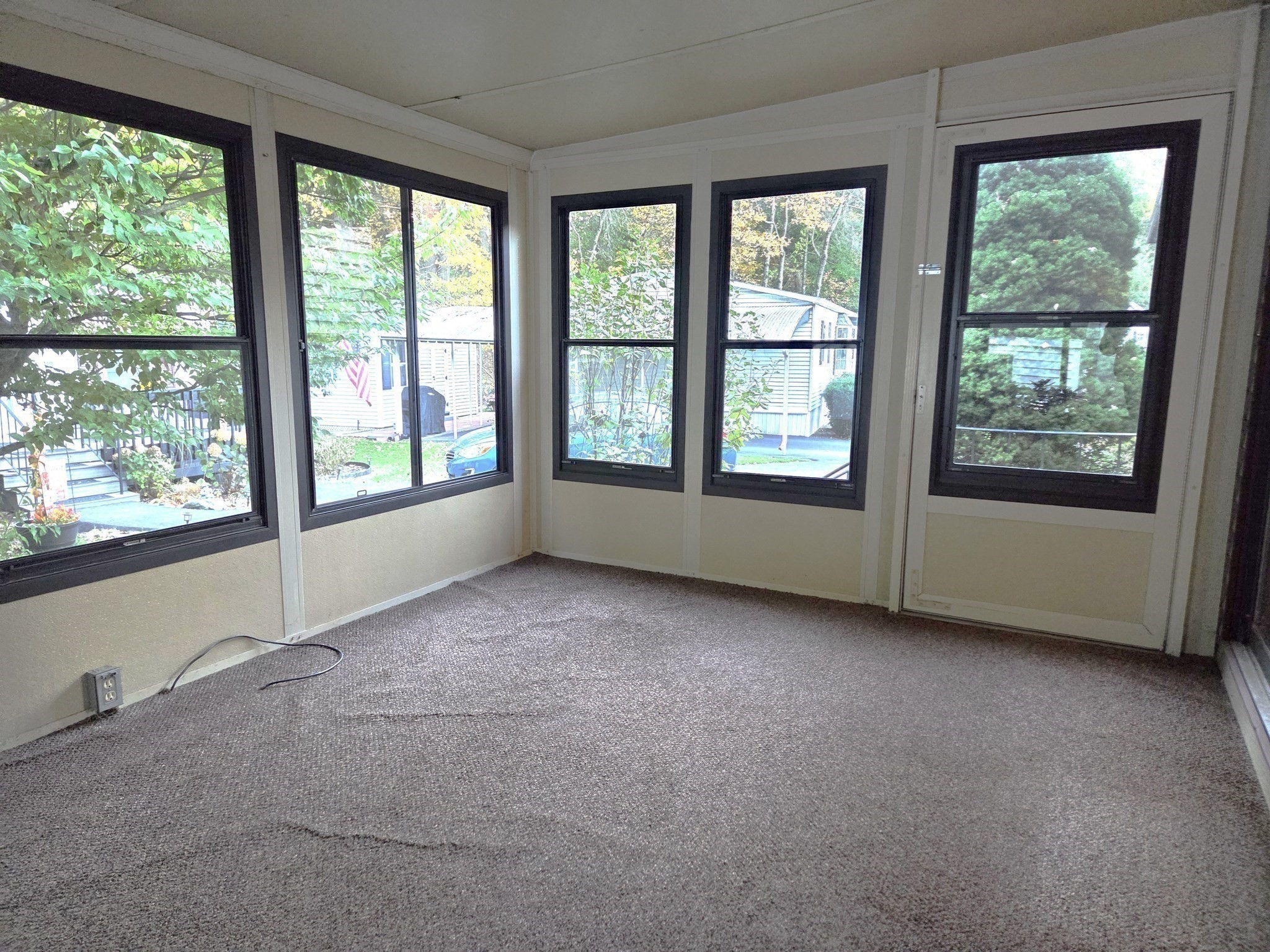 116 Victoria Lane Property Photo 23