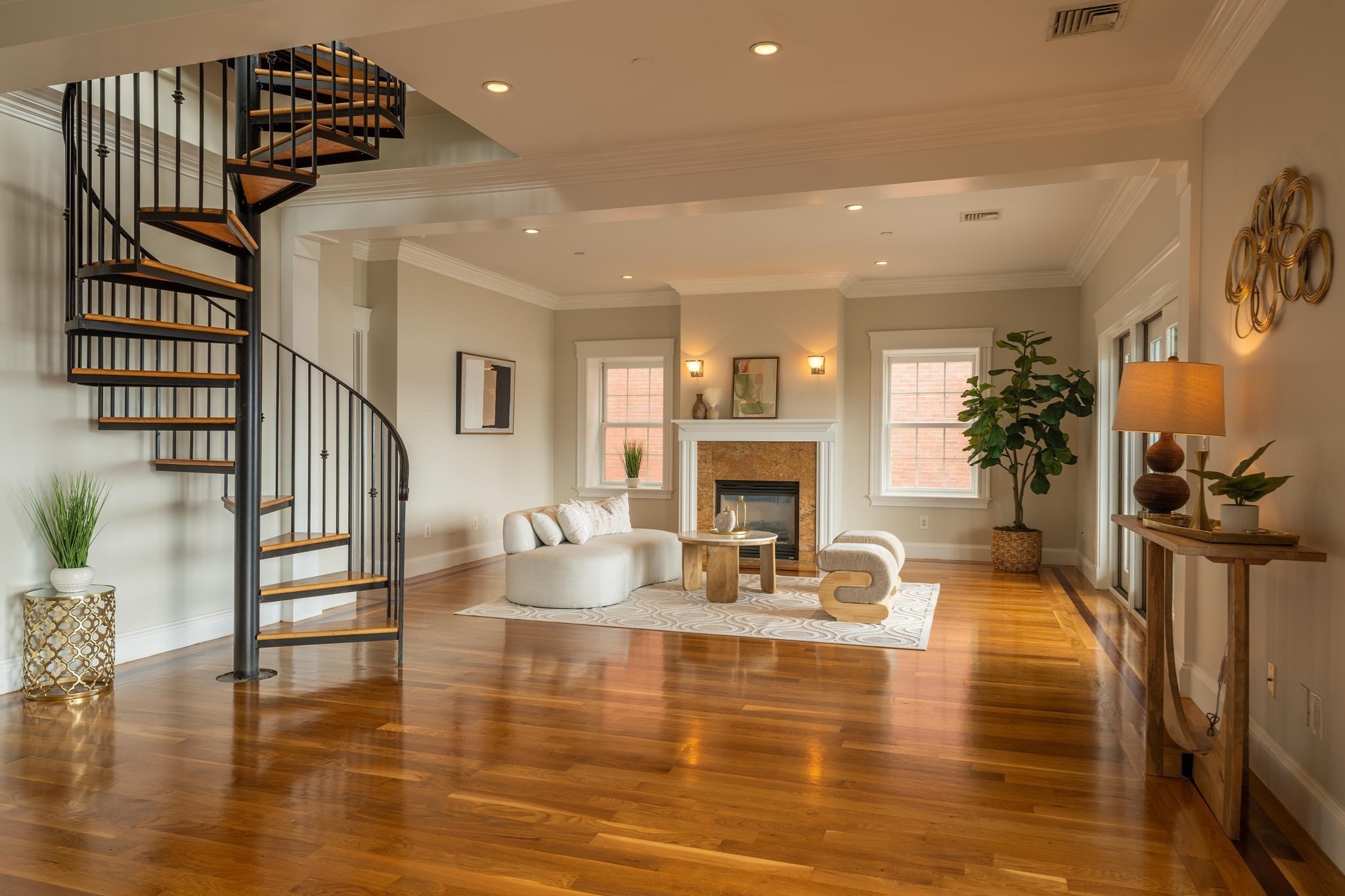 195 Webster St # 4 Property Photo 8