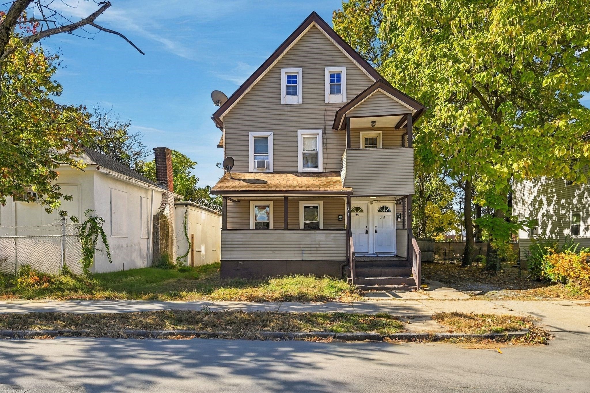 32-34 Dawes St Property Photo 1