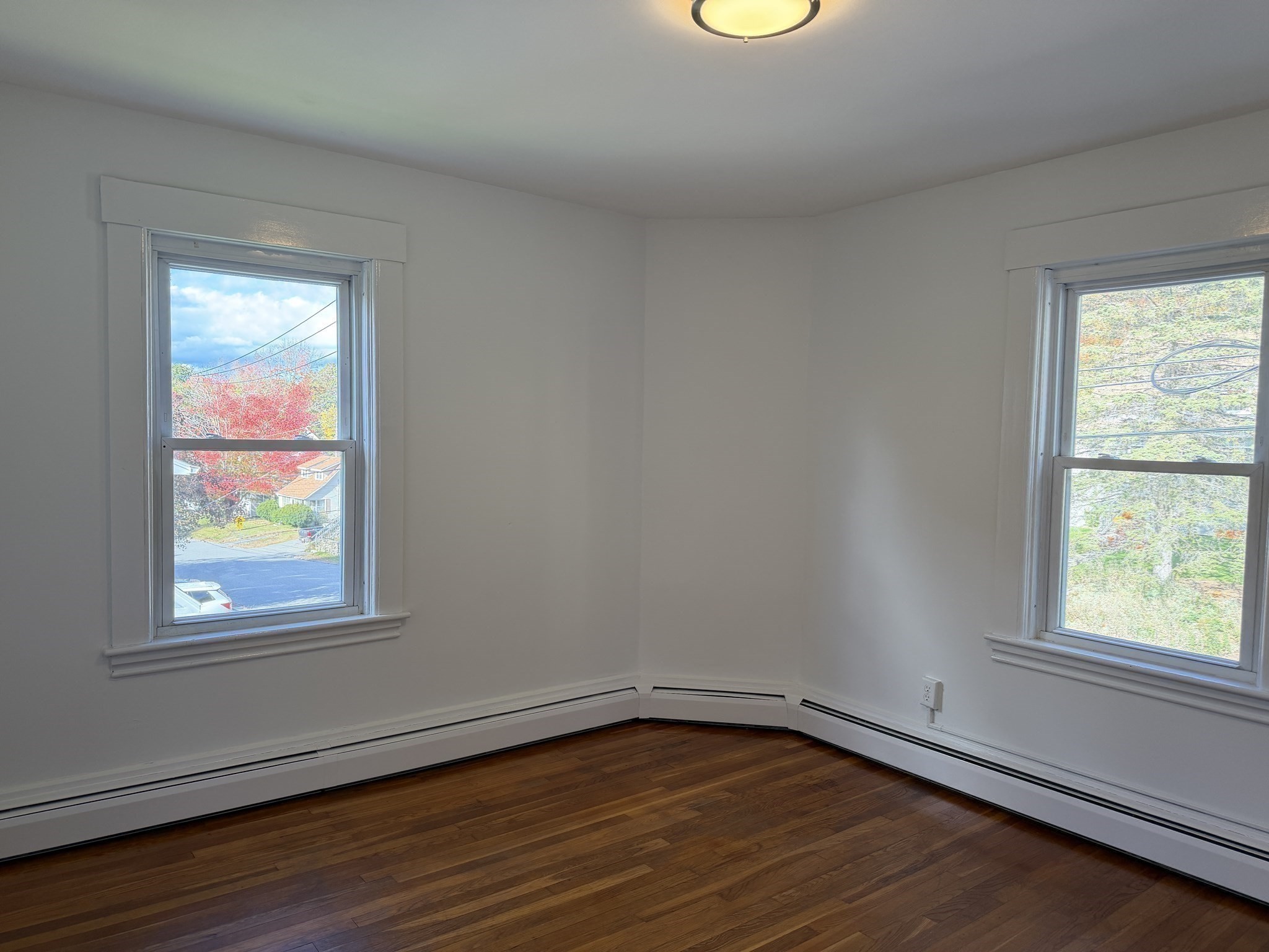 340 Park St Property Photo 11