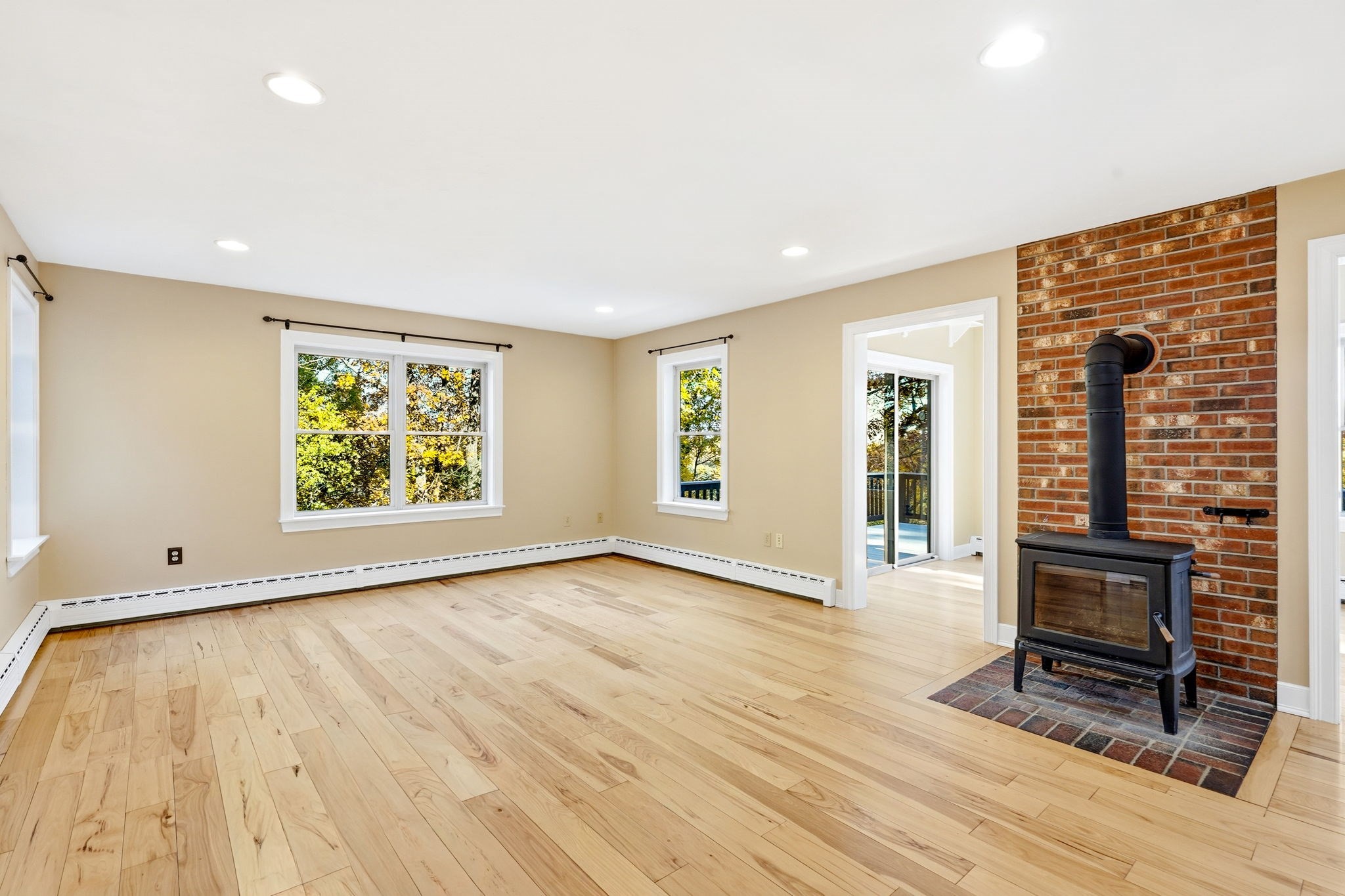 146 Heald Street Property Photo 3