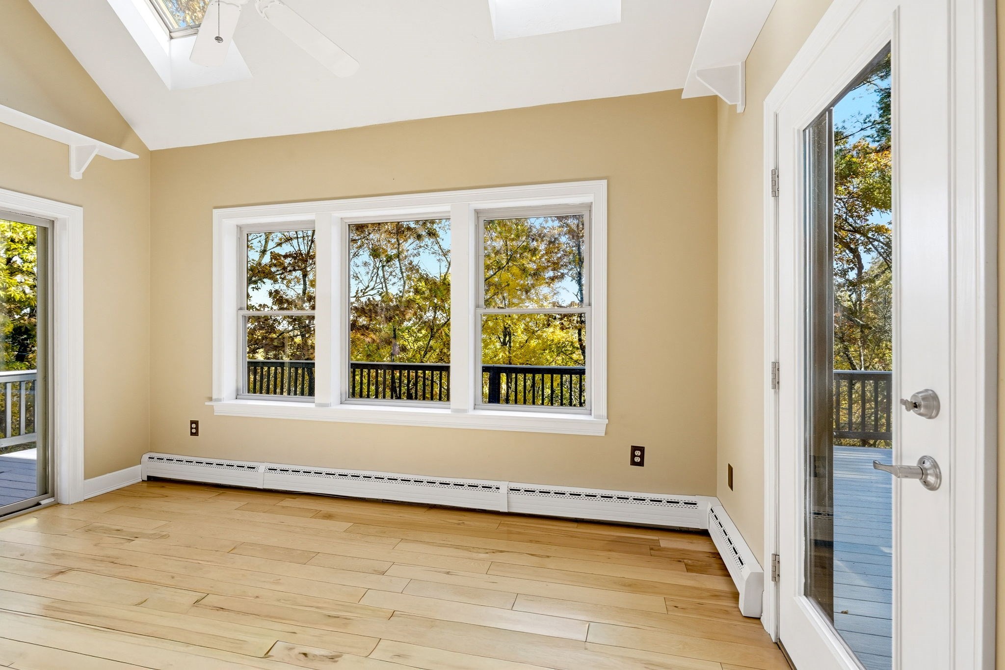 146 Heald Street Property Photo 6