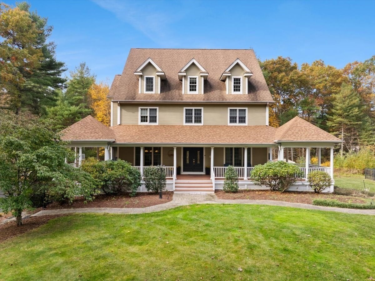 135 Plain Street Property Photo 1