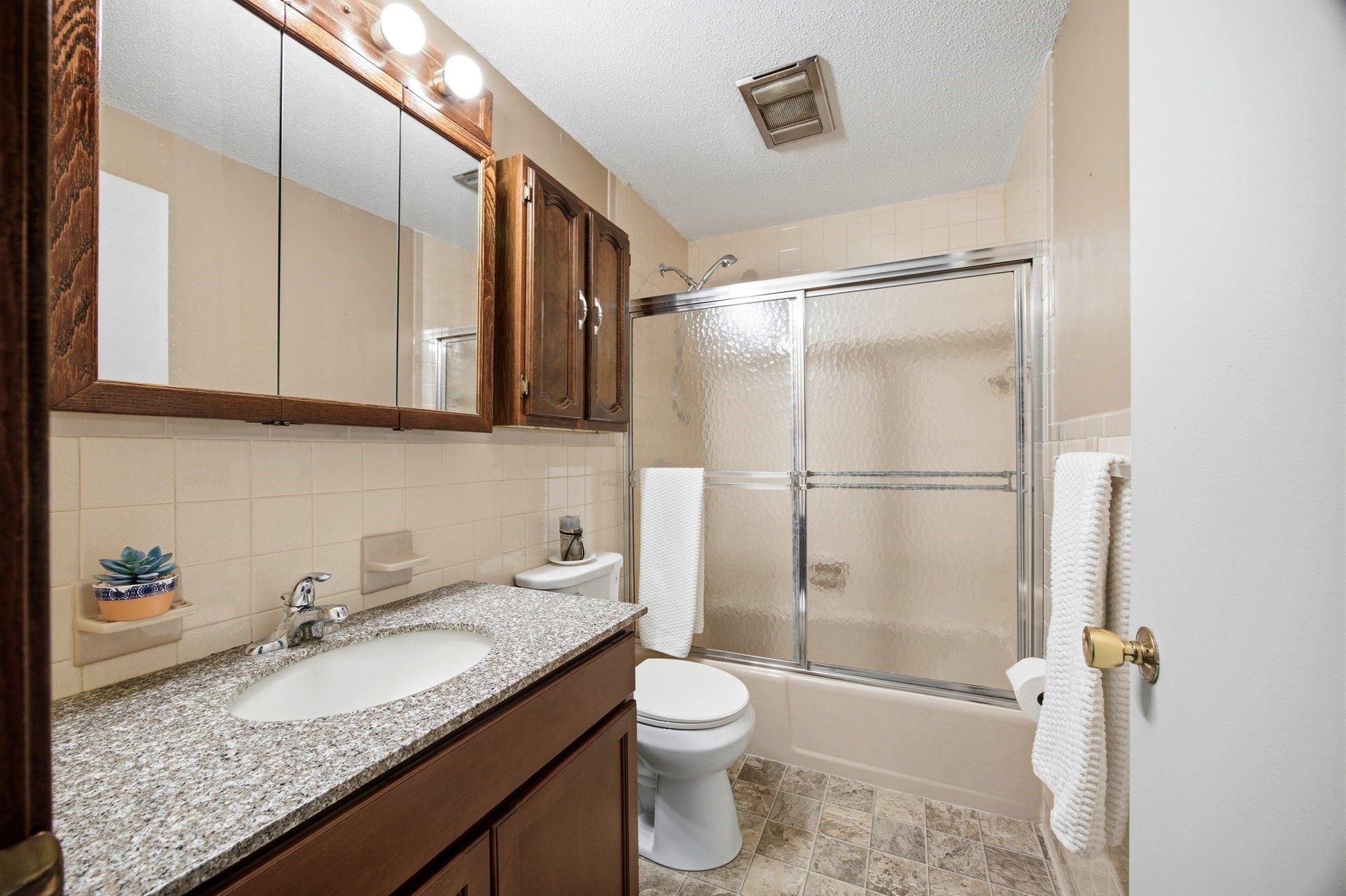 35 Corey Colonial # 35 Property Photo 19