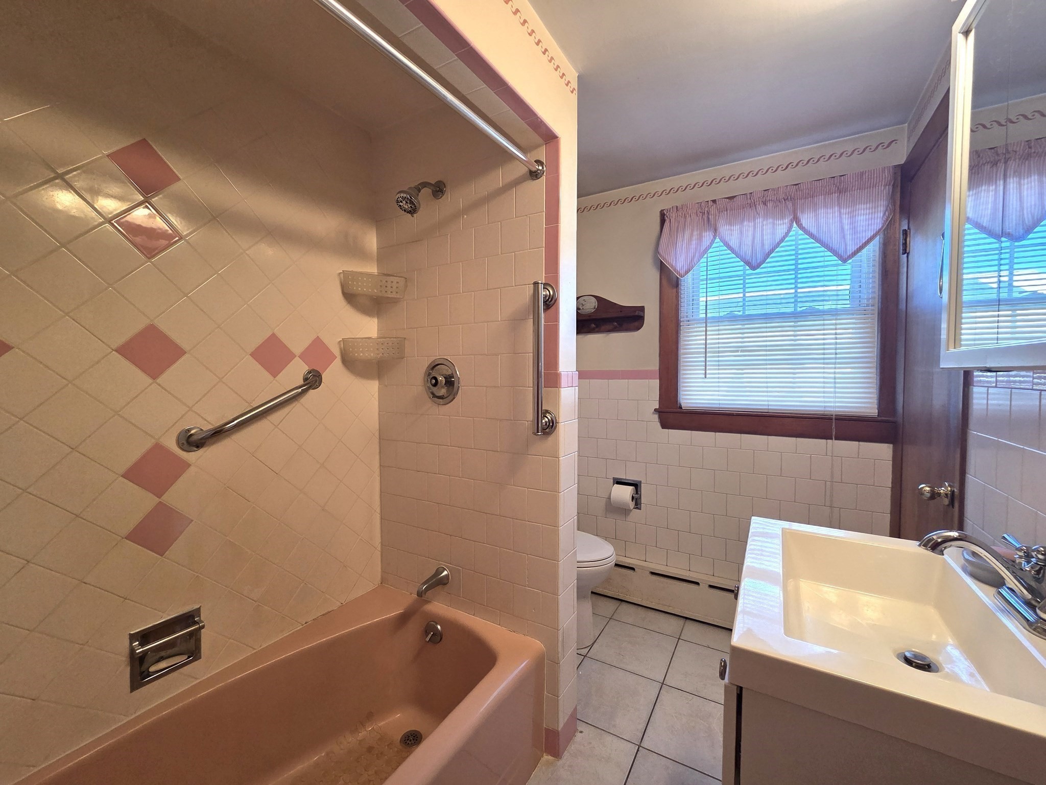 40 Brodeur Ave Property Photo 17